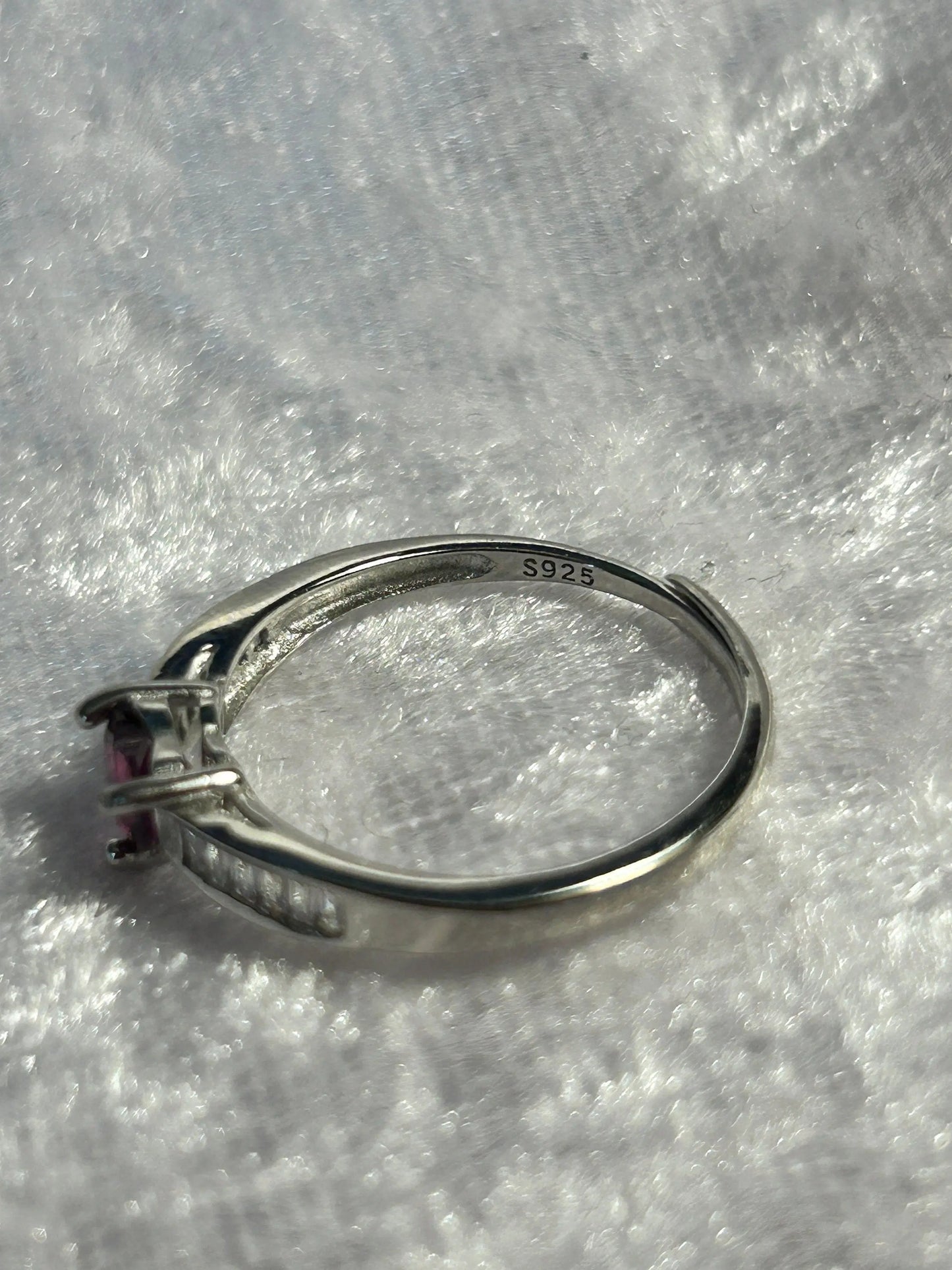 Crystal Heart Ring with Garnet & CZ Accents • 925 Sterling Silver • Adjustable • Giftbox Celtic Dragon Jewellery