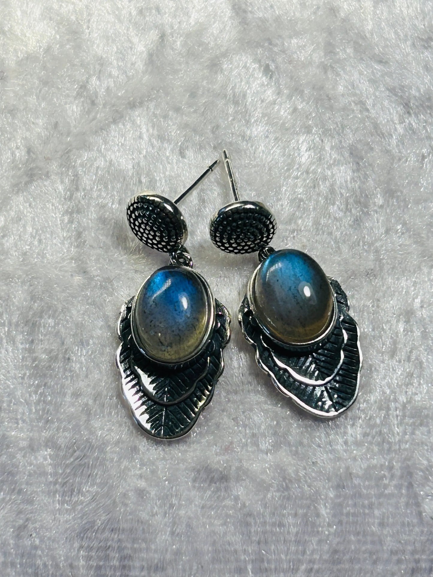 Leaf Earrings with Labradorite Gemstones • 925 Sterling Silver • Gift Box Celtic Dragon Jewellery