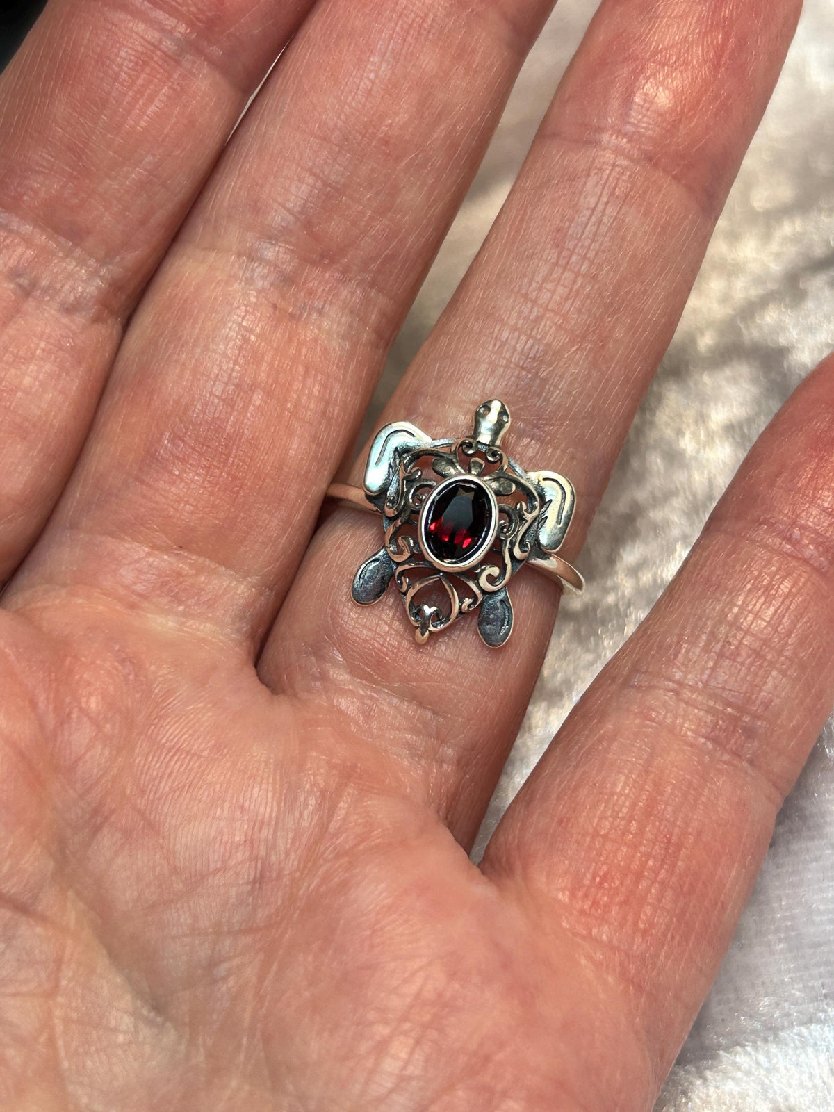 Turtle Ring with Red Garnet in 925 Sterling Silver, Adjustable Animal Jewellery Celtic Dragon Jewellery