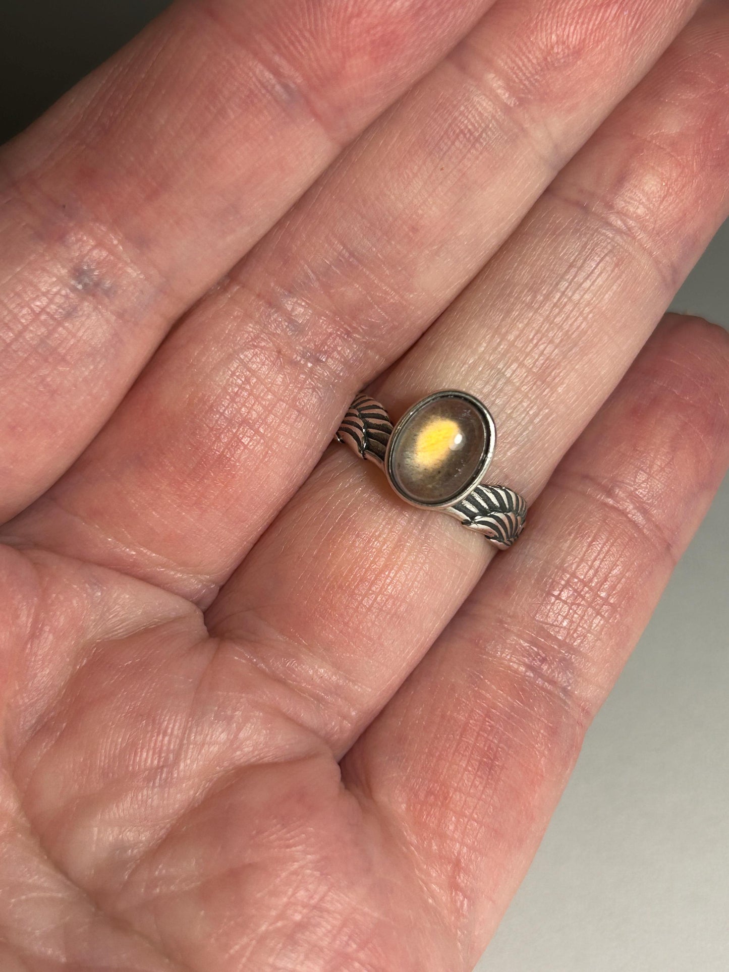 Angel Wing Ring with Labradorite in 925 Sterling Silver - Bypass Adjustable Jewellery