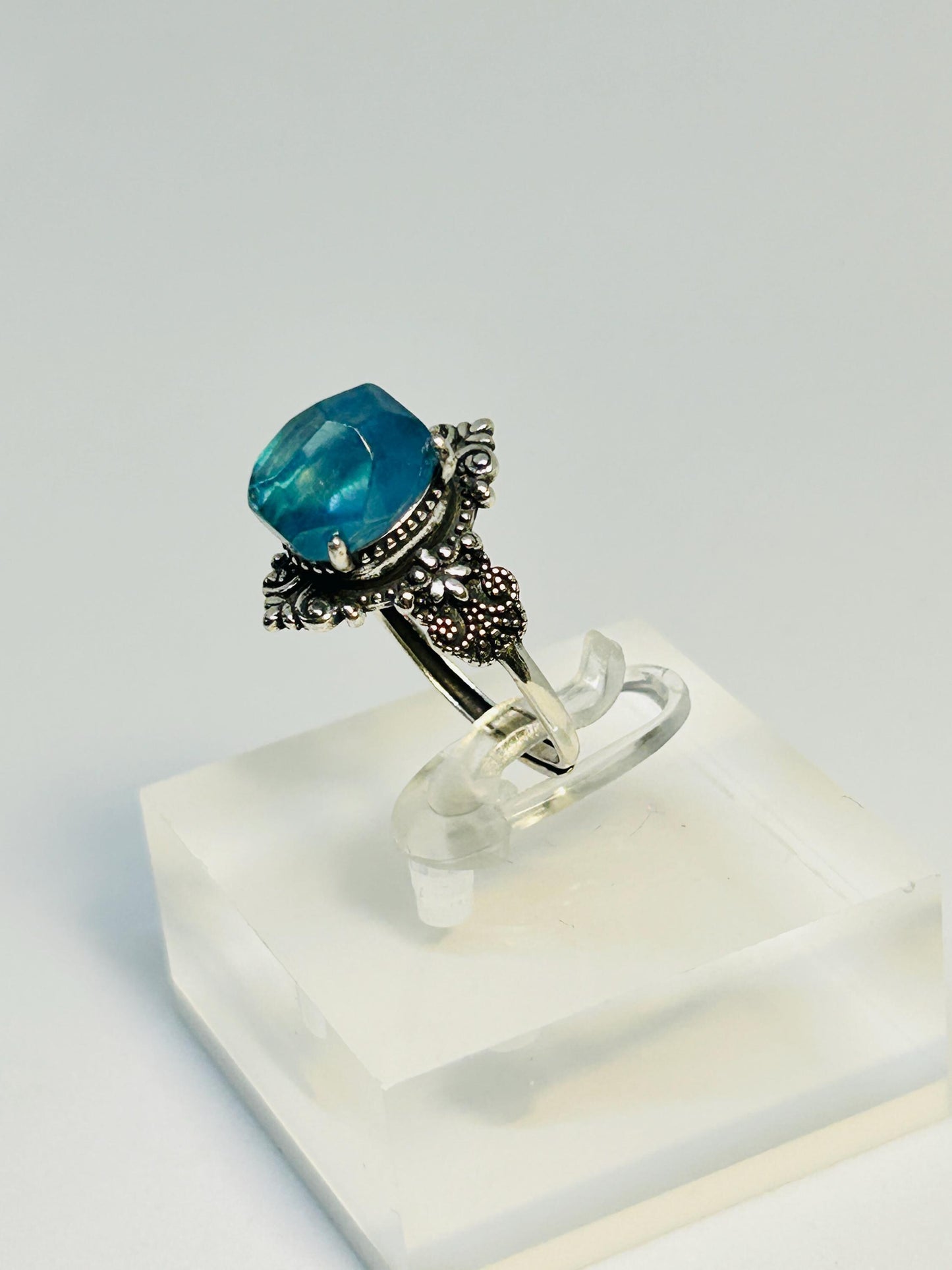 Fleur De Lys Aquamarine Ring in 925 Sterling Silver - Adjustable Gothic Jewellery
