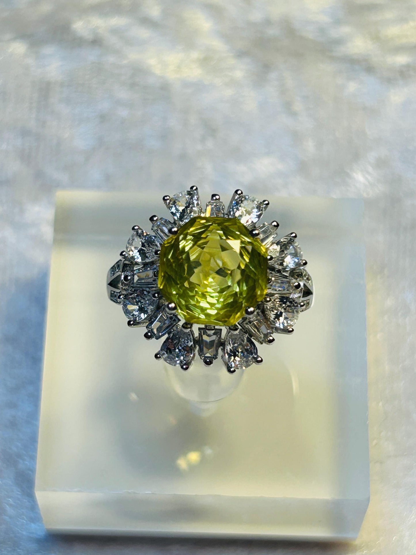 Crystal Daisy Ring with Rose Cut Lemon Citrine Gemstone & CZ Petals • 925 Sterling Silver • Adjustable • Gift Box