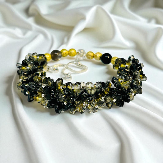 Black & Gold Floral Beaded Bracelet: Adjustable Handmade Jewelry