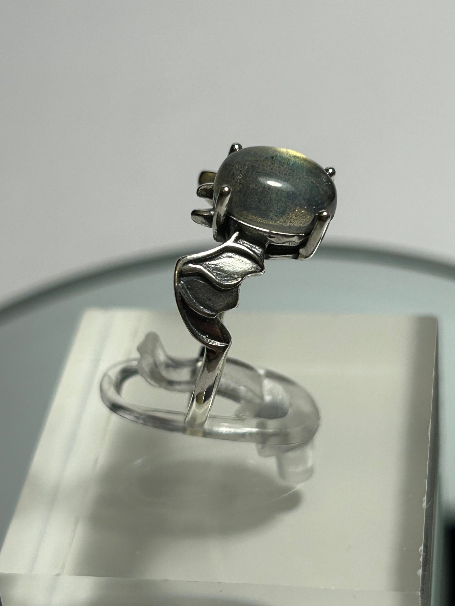 Labradorite Bat Ring: Adjustable 925 Sterling Silver Gemstone - Halloween Theme