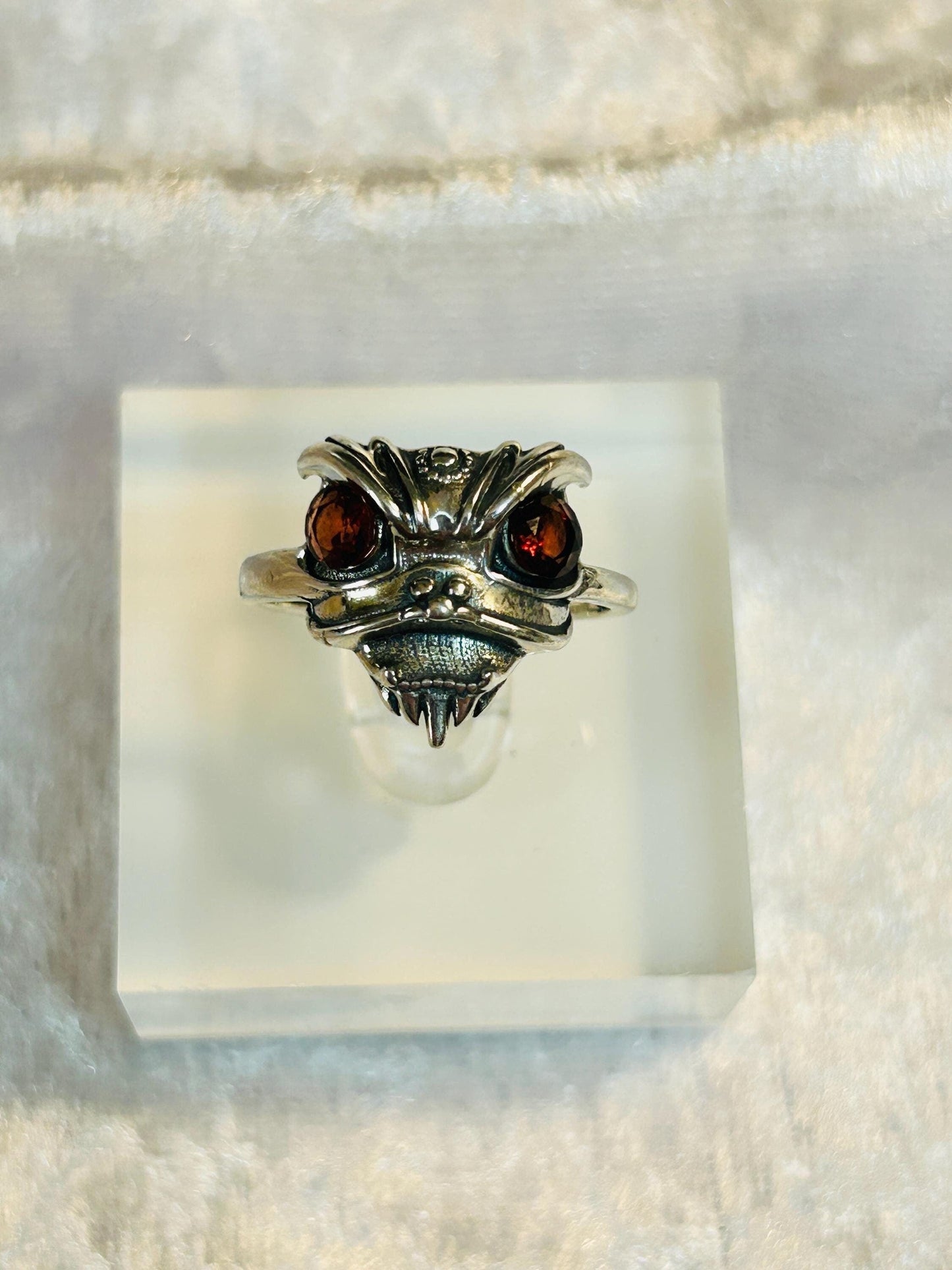Oriental Lion Ring with Garnet Gemstones • 925 Sterling Silver • Adjustable • Gift Box