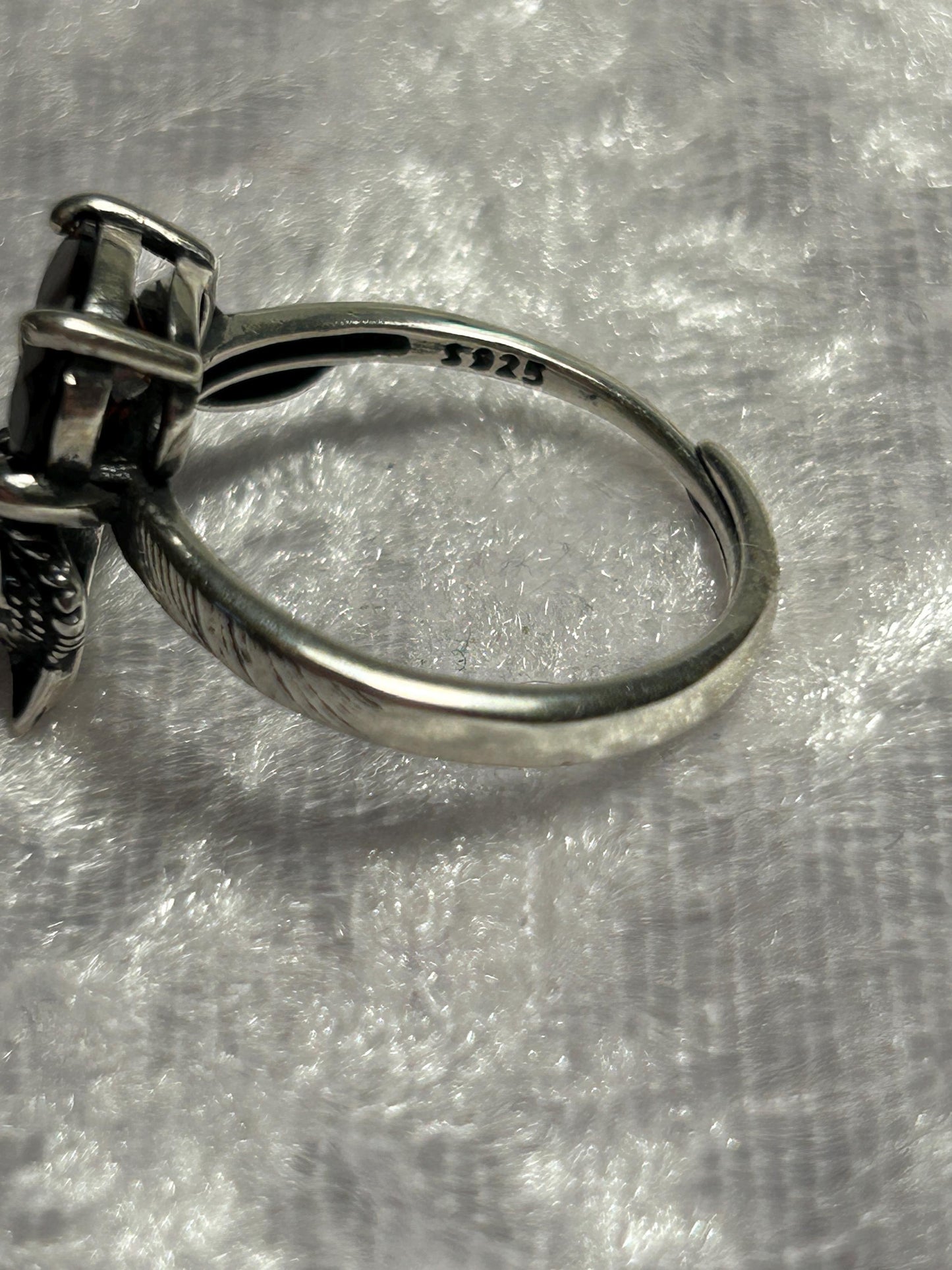 Fox Ring with Garnet Gemstone • 925 Sterling Silver • Adjustable • Gift Box