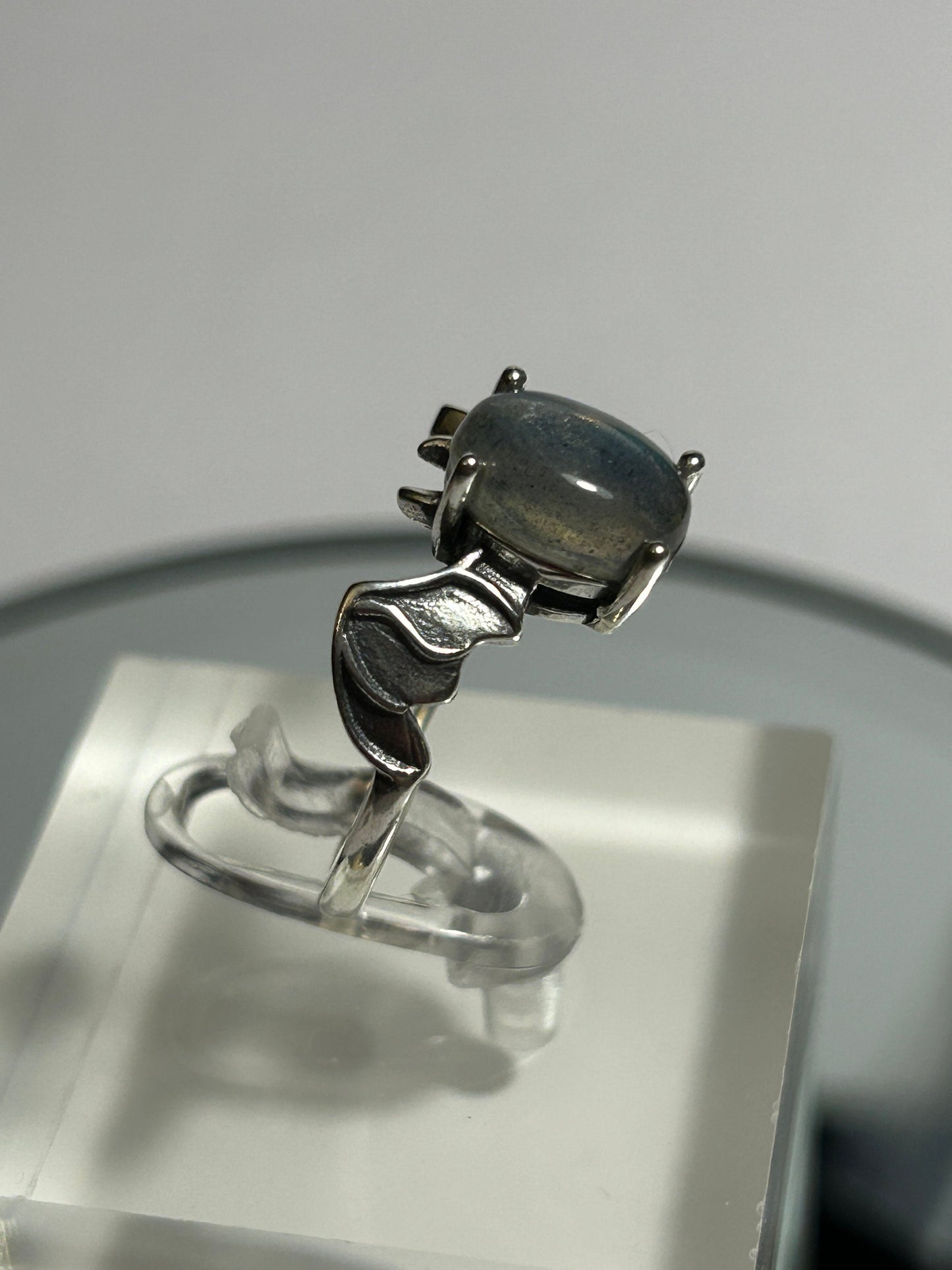 Labradorite Bat Ring: Adjustable 925 Sterling Silver Gemstone - Halloween Theme