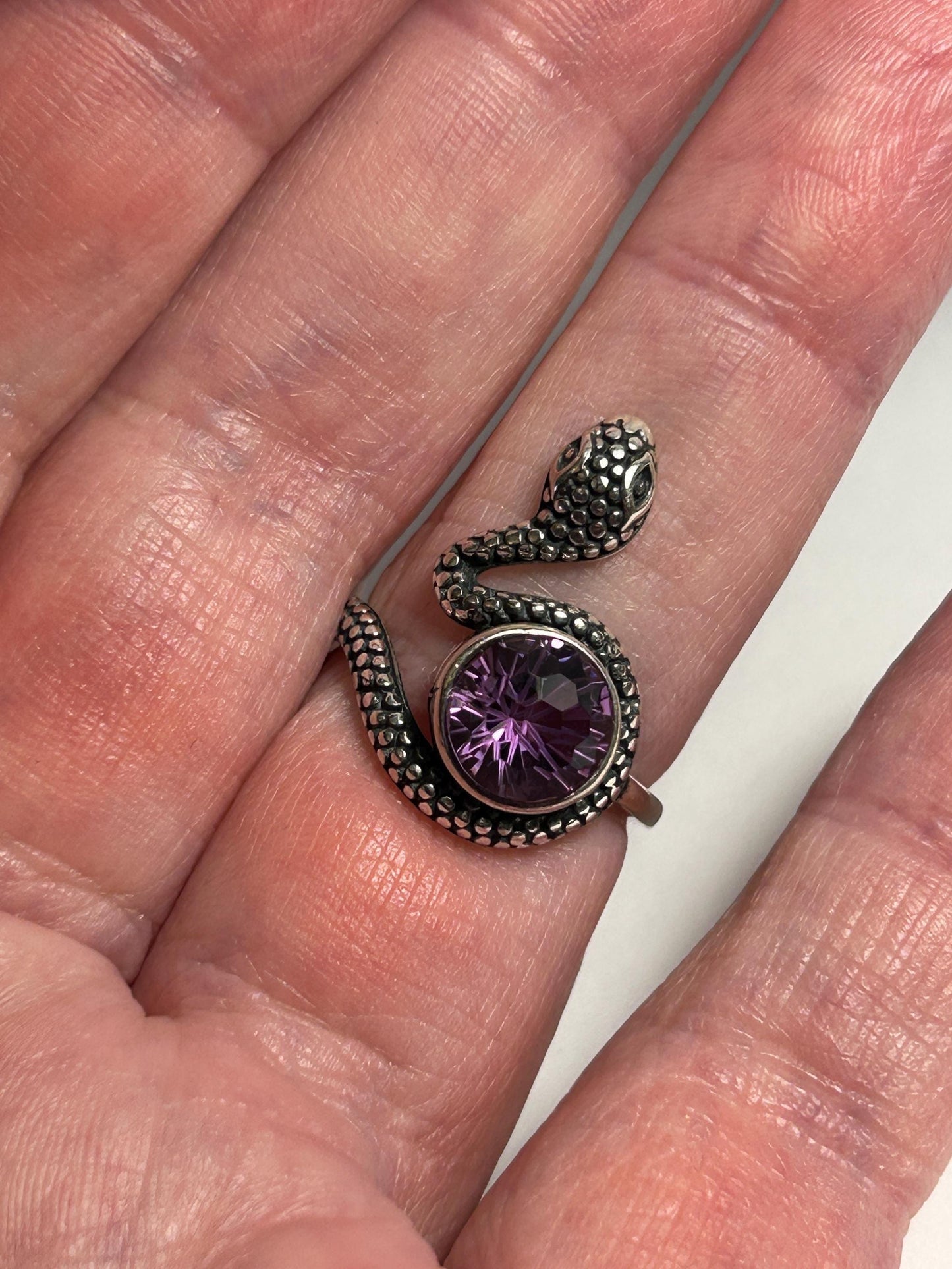 Snake Ring with Faceted Amethyst Gemstone • 925 Sterling Silver • Adjustable • Gift Box