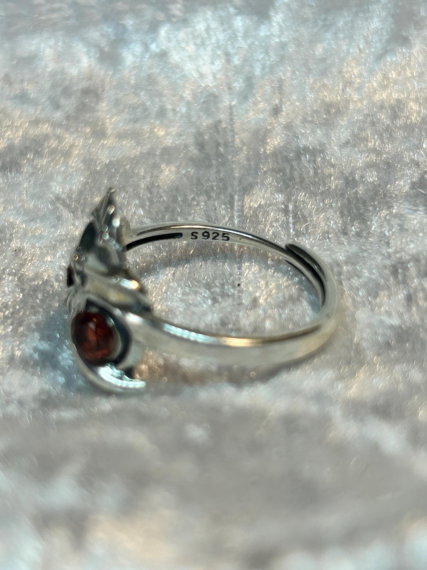 Oriental Lion Ring with Garnet Gemstones • 925 Sterling Silver • Adjustable • Gift Box