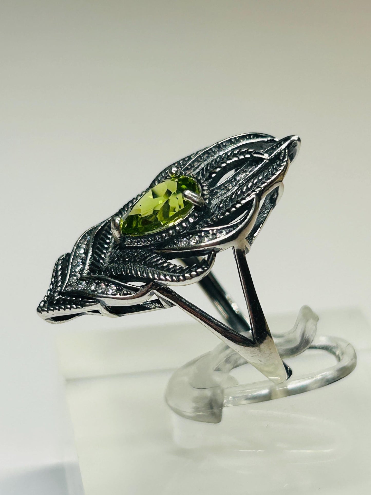 925 Silver Feather Ring • Peacock Feather with Peridot Gemstone • CZ Accents • Adjustable • Giftbox