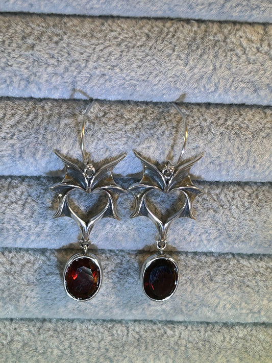 Gothic Bat Earrings: 925 Silver Dangle Earrings with Garnet