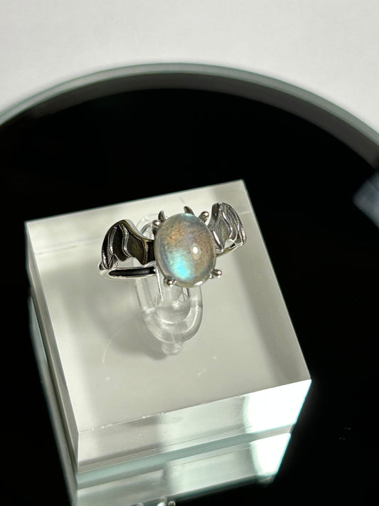 Labradorite Bat Ring: Adjustable 925 Sterling Silver Gemstone - Halloween Theme