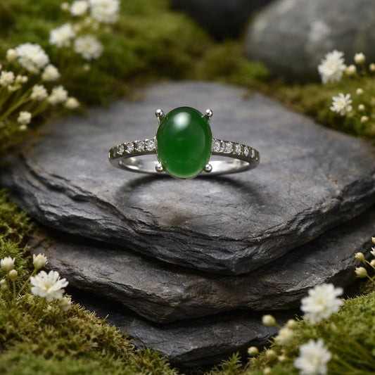 Pretty Jade Ring • Claw Set Gemstone • 925 Sterling Silver • Adjustable • Gift Box