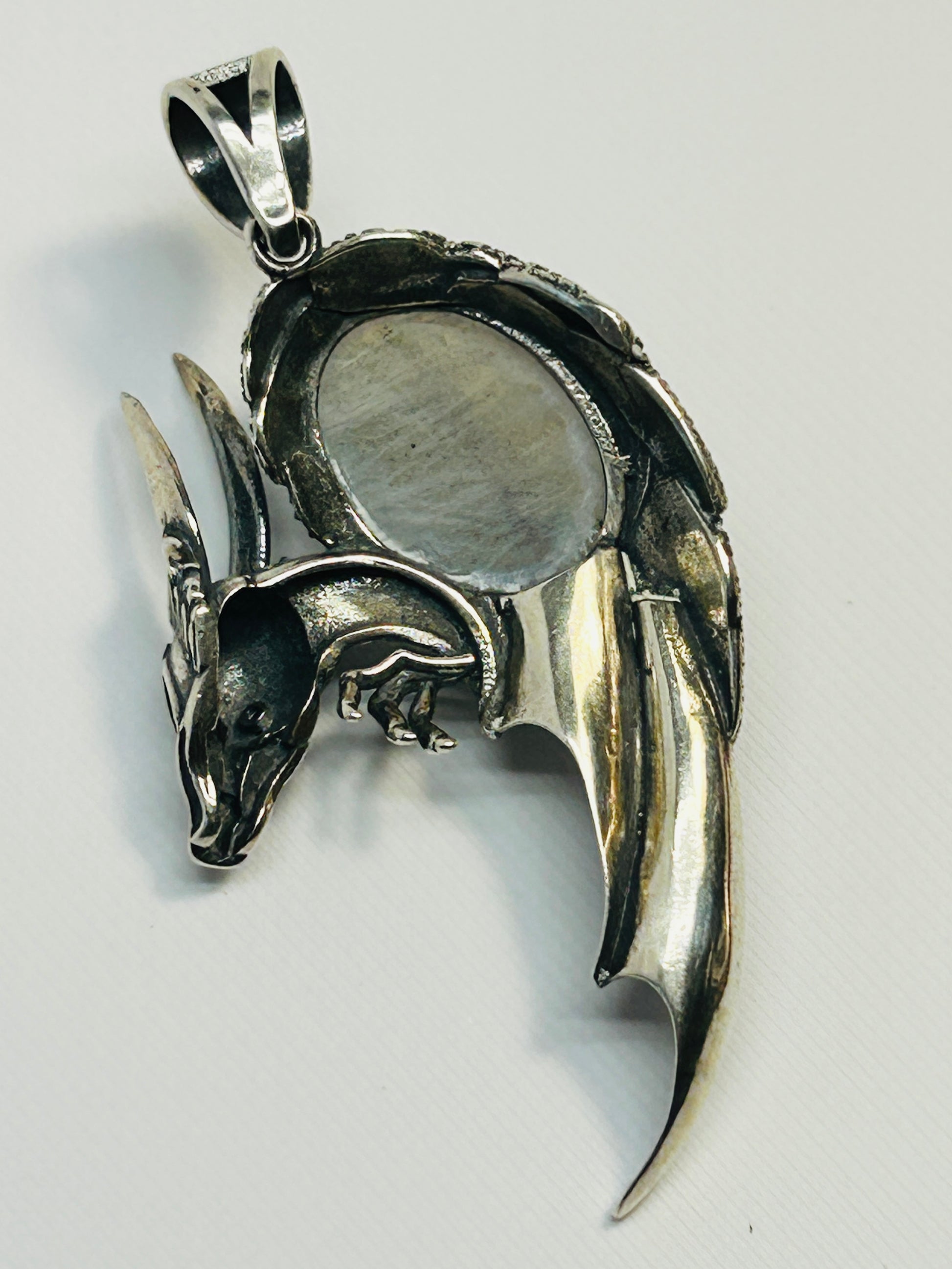Dragon Pendant with Labradorite - 925 Sterling Silver - Fantasy Gothic Jewellery Celtic Dragon Jewellery