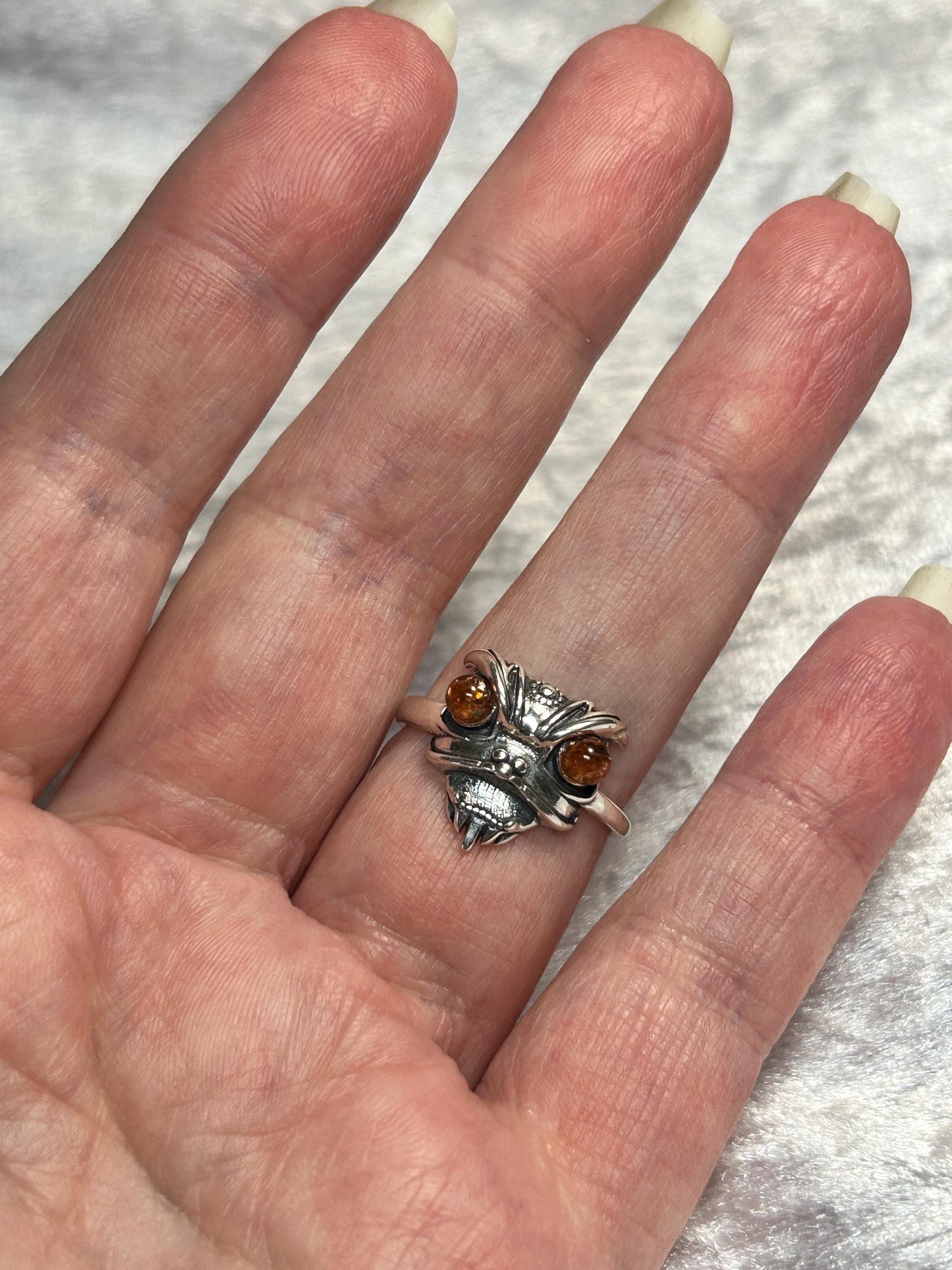 Oriental Temple Lion Ring with Sunstone Gemstones • 925 Sterling Silver • Adjustable • Gift Box