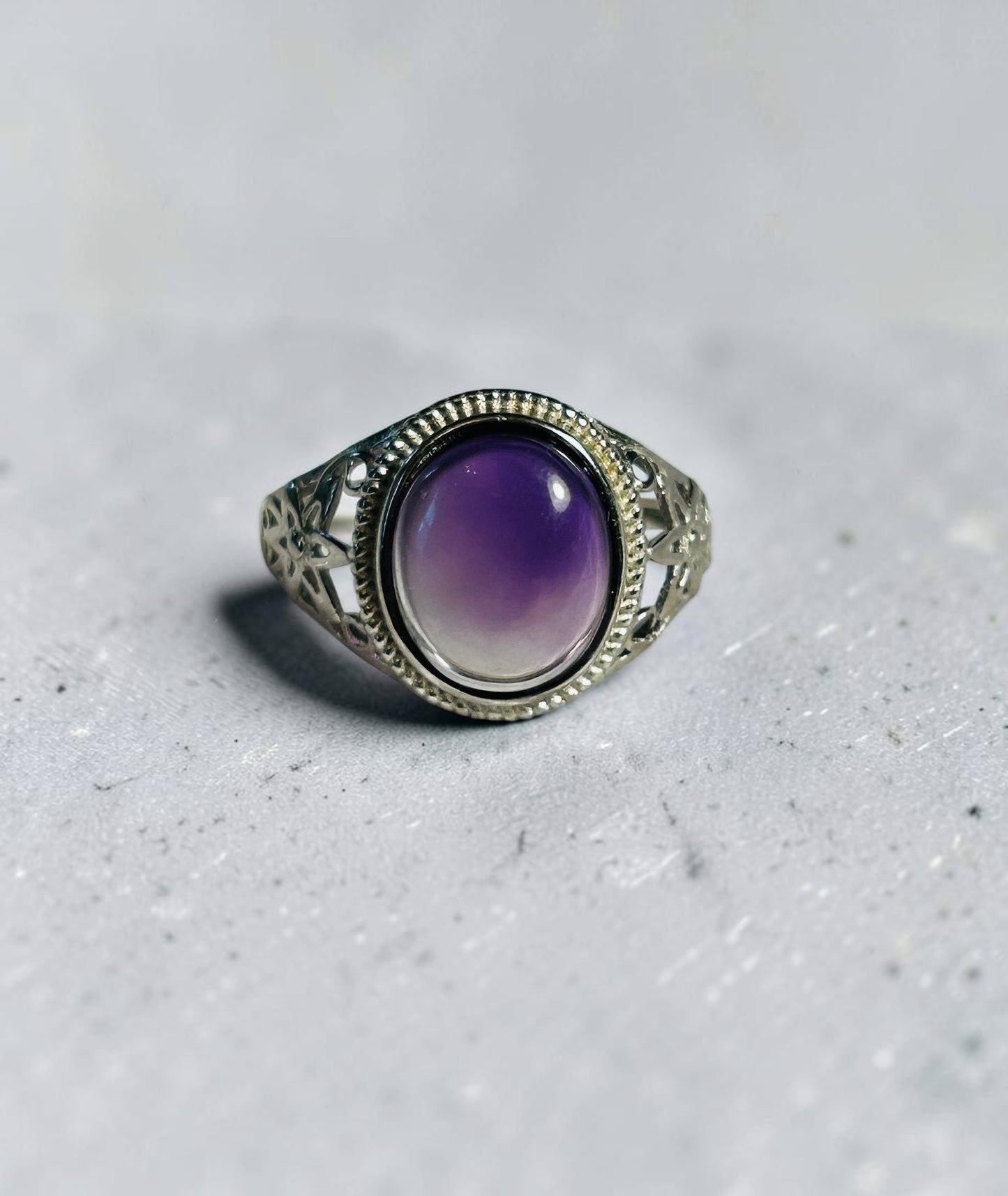 Amethyst Ring with Floral Theme • 925 Sterling Silver • Adjustable • Gift box
