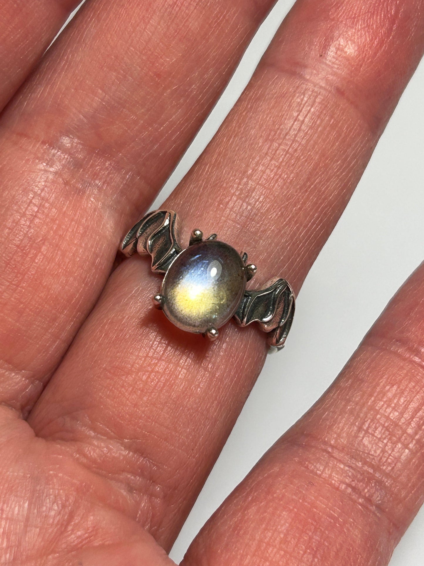 Labradorite Bat Ring: Adjustable 925 Sterling Silver Gemstone - Halloween Theme