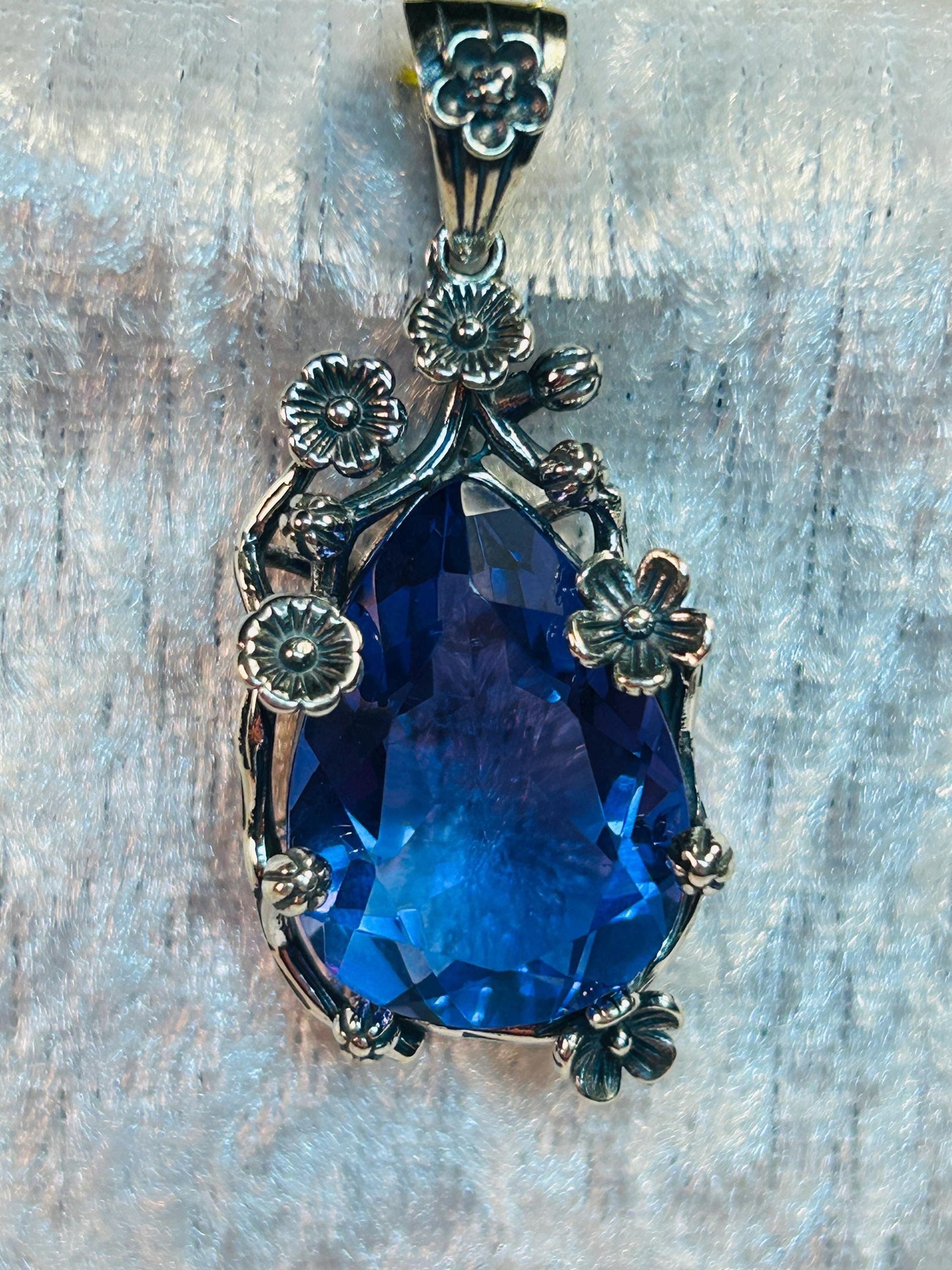 Chunky Floral Pendant with Blue Fluorite Gemstone • 925 Sterling Silver • Gift Box