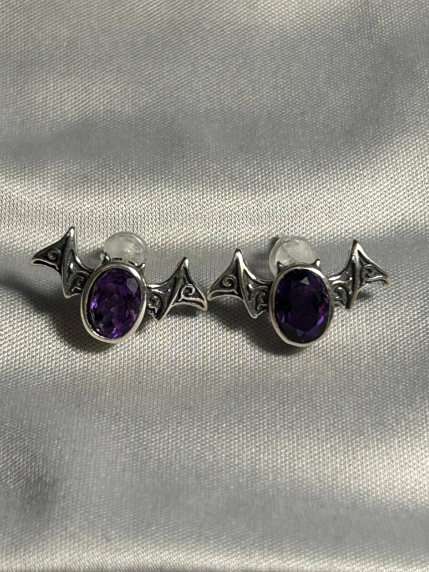 Bat Earrings with Amethyst in 925 Sterling Silver - Gothic Vampire Jewellery Celtic Dragon Jewellery