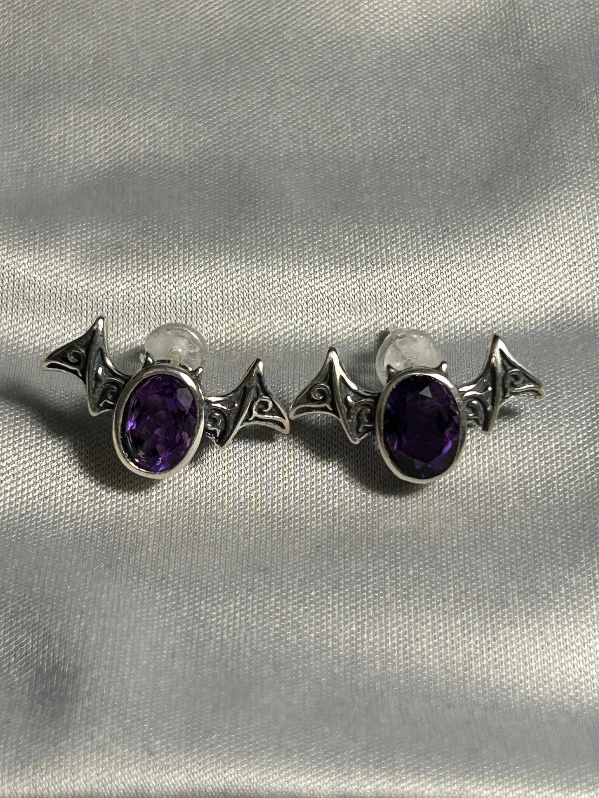 Bat Earrings with Amethyst in 925 Sterling Silver - Gothic Vampire Jewellery Celtic Dragon Jewellery