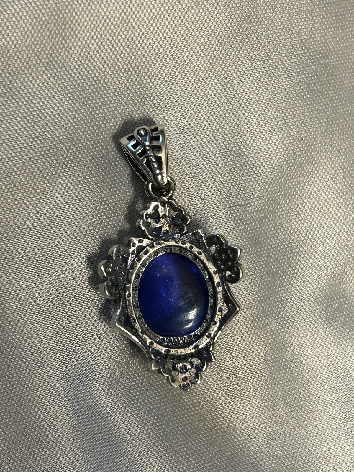 Elegant Blue Fluorite Pendant in 925 Sterling Silver Celtic Dragon Jewellery