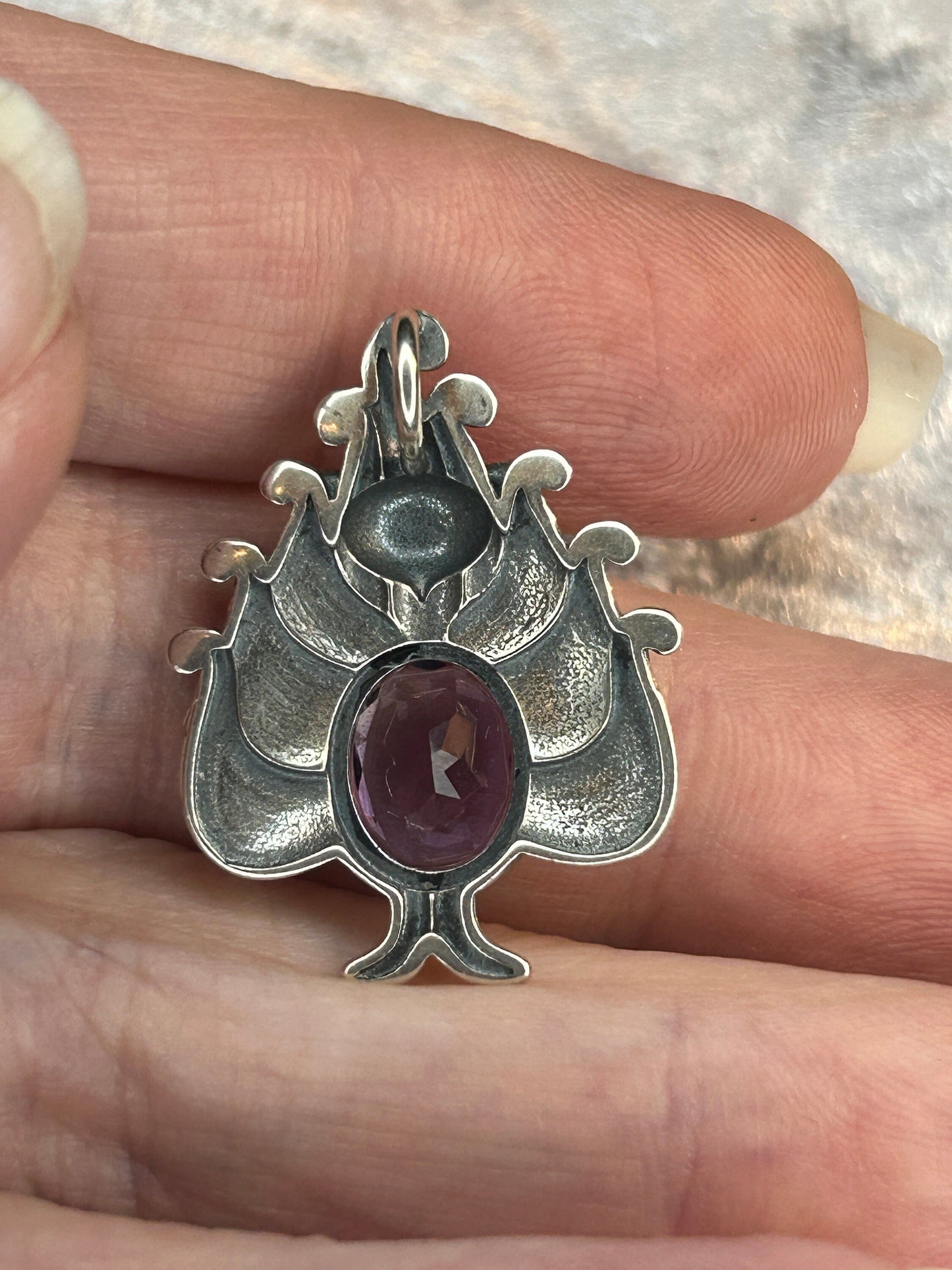 Nine-Tailed Fox Pendant with Amethyst in 925 Sterling Silver - Kitsune Jewellery