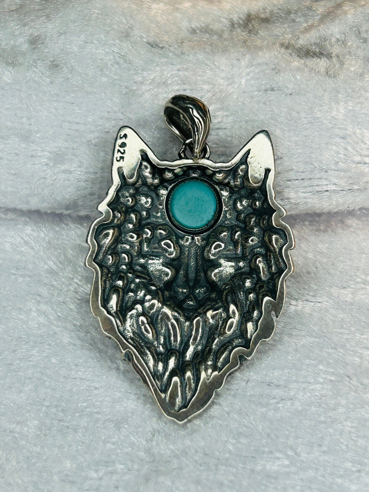 Turquoise Wolf Head Pendant in 925 Sterling Silver - Shaman Jewellery Celtic Dragon Jewellery