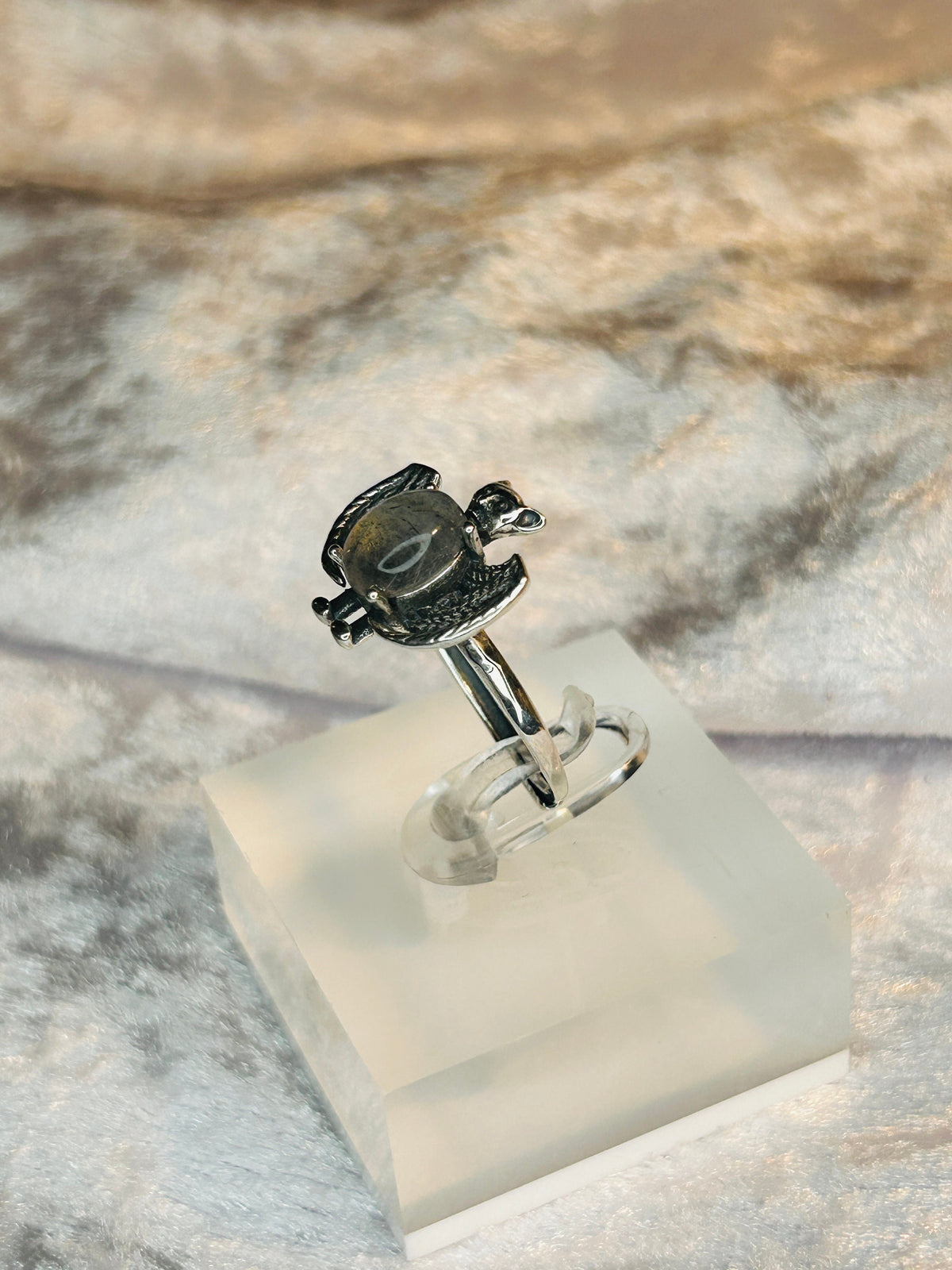 Bat Ring with Labradorite in 925 Sterling Silver - Adjustable Gothic Vampire Jewellery