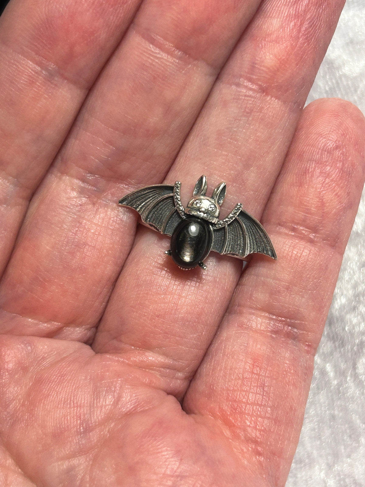 Bat Ring with Hypersthene in 925 Sterling Silver - Adjustable Gothic Vampire Jewellery Celtic Dragon Jewellery