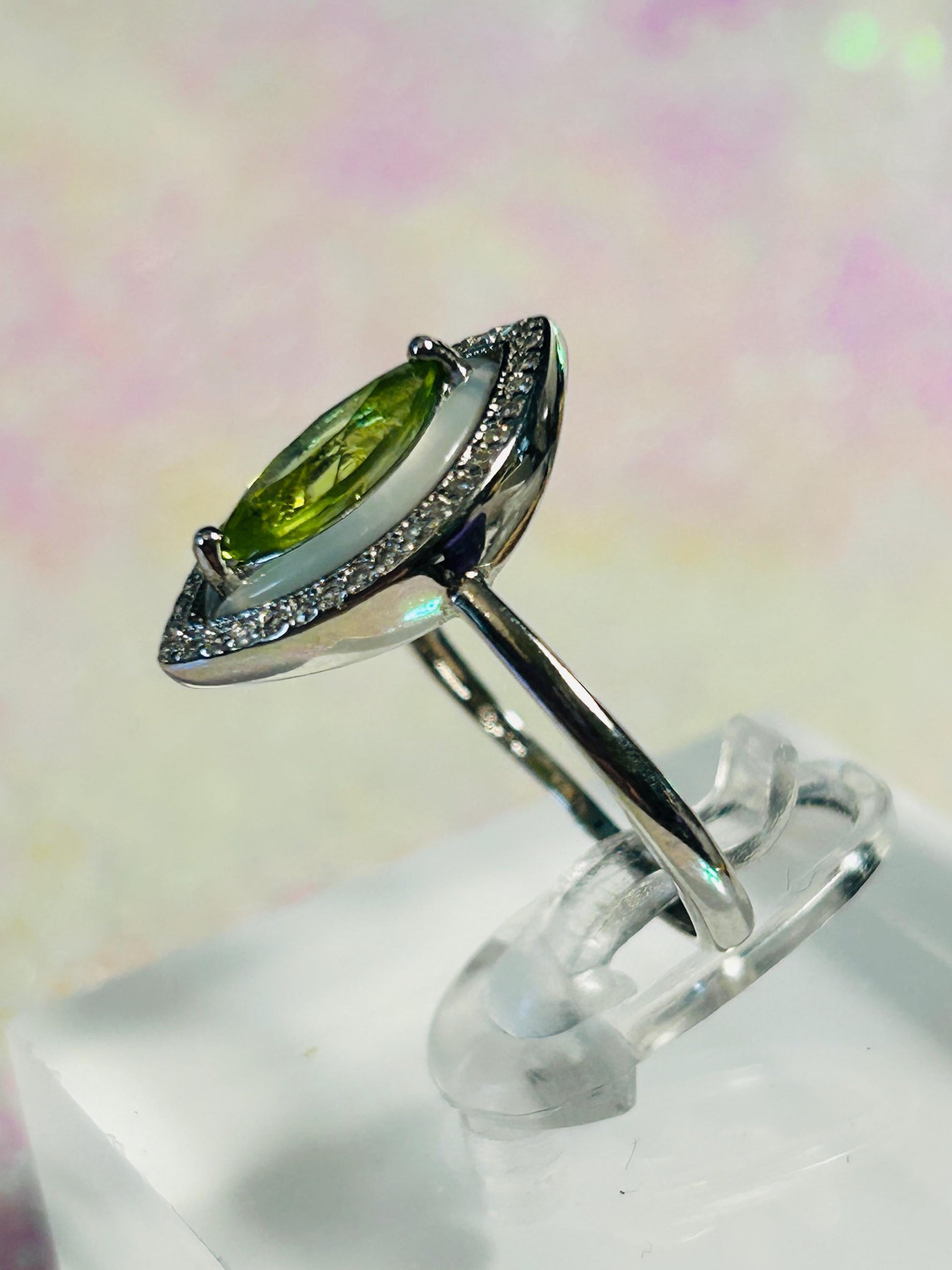 Shell Ring with Marquise Cut Peridot in 925 Sterling Silver - Adjustable Minimalist Jewellery Celtic Dragon Jewellery