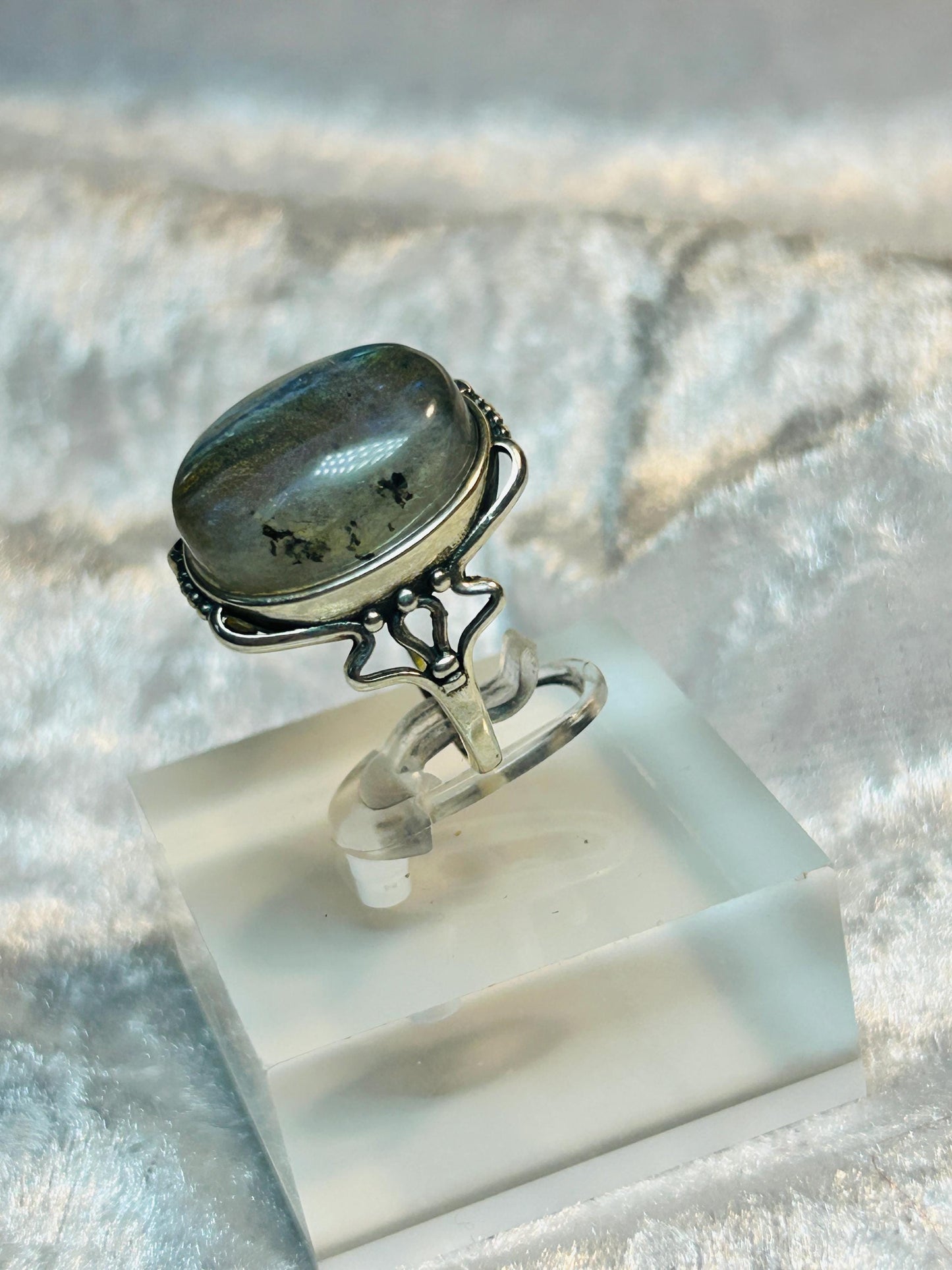 Oval Labradorite Ring in 925 Sterling Silver - Adjustable Filigree Goth Jewellery Celtic Dragon Jewellery