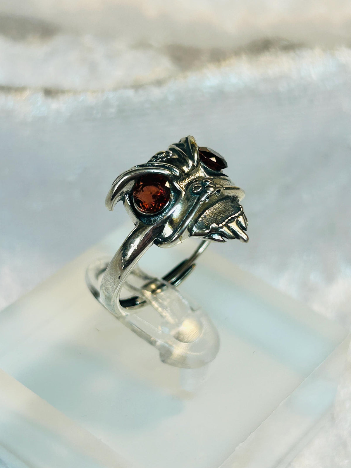 Foo Dog Ring with Garnet Eyes, in 925 Sterling Silver - Adjustable Temple Lion Jewellery Celtic Dragon Jewellery
