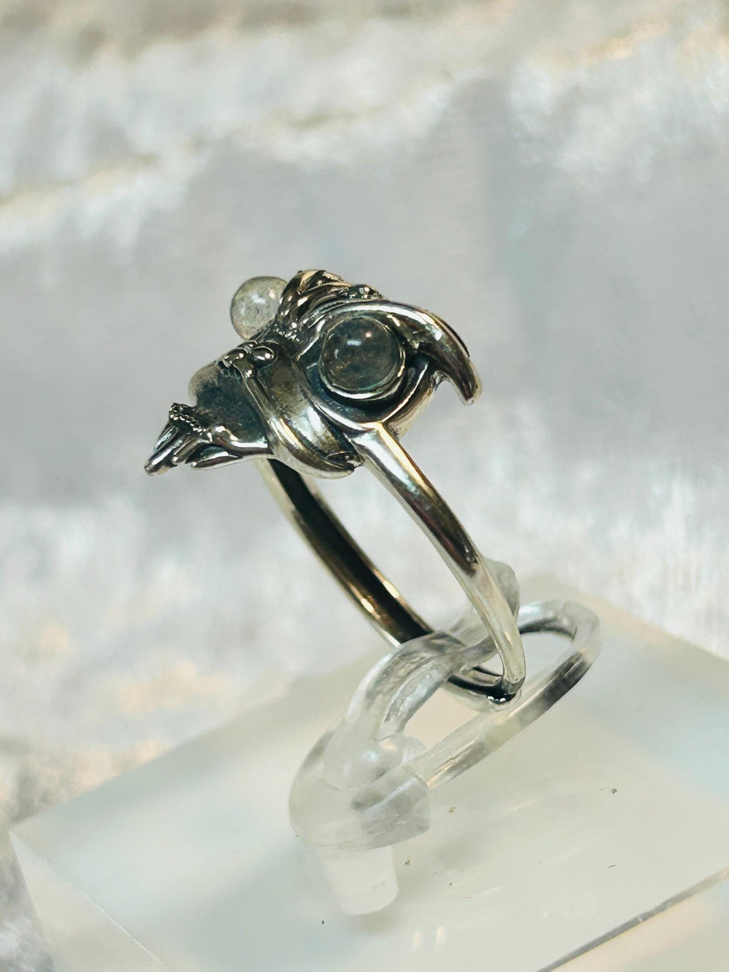 Foo Dog Ring with Labradorite Eyes in 925 Sterling Silver - Adjustable Temple Lion Jewellery Celtic Dragon Jewellery