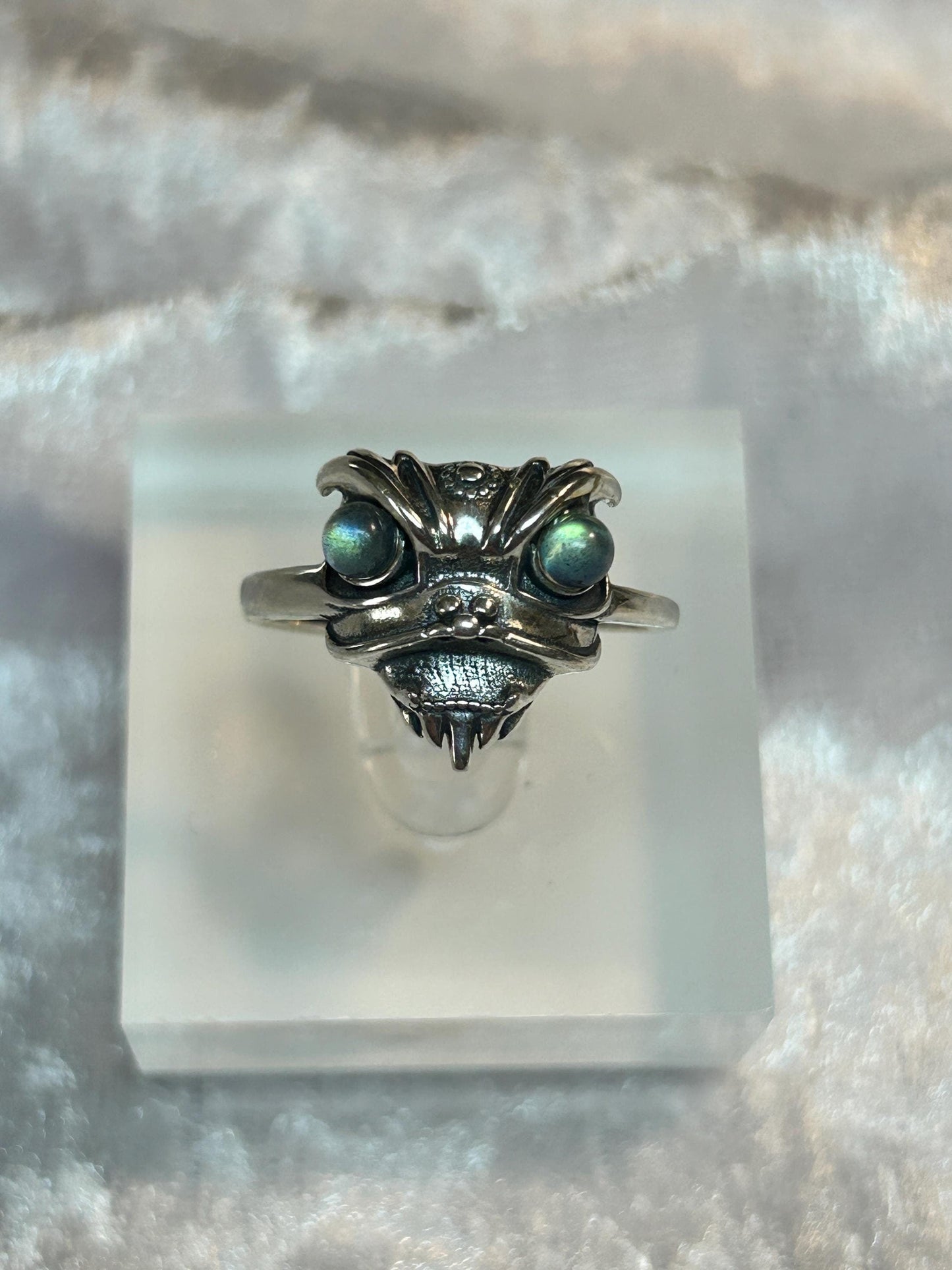 Foo Dog Ring with Labradorite Eyes in 925 Sterling Silver - Adjustable Temple Lion Jewellery Celtic Dragon Jewellery