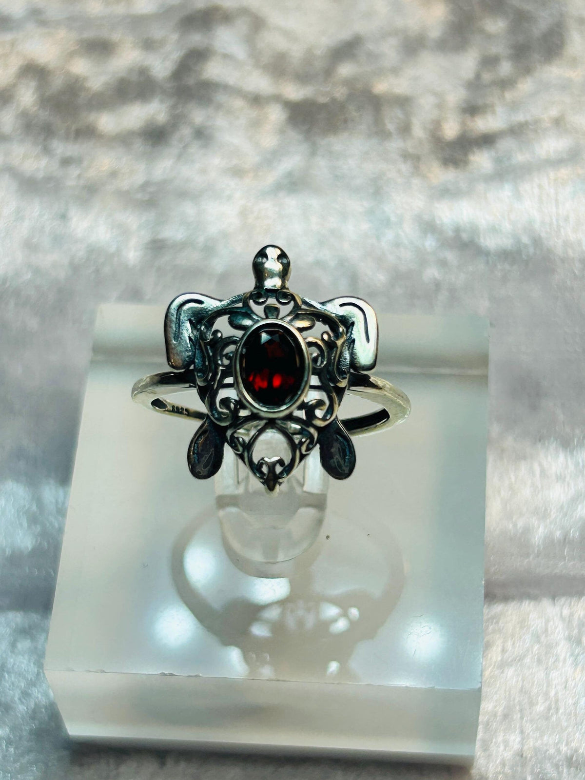 Turtle Ring with Red Garnet in 925 Sterling Silver, Adjustable Animal Jewellery Celtic Dragon Jewellery