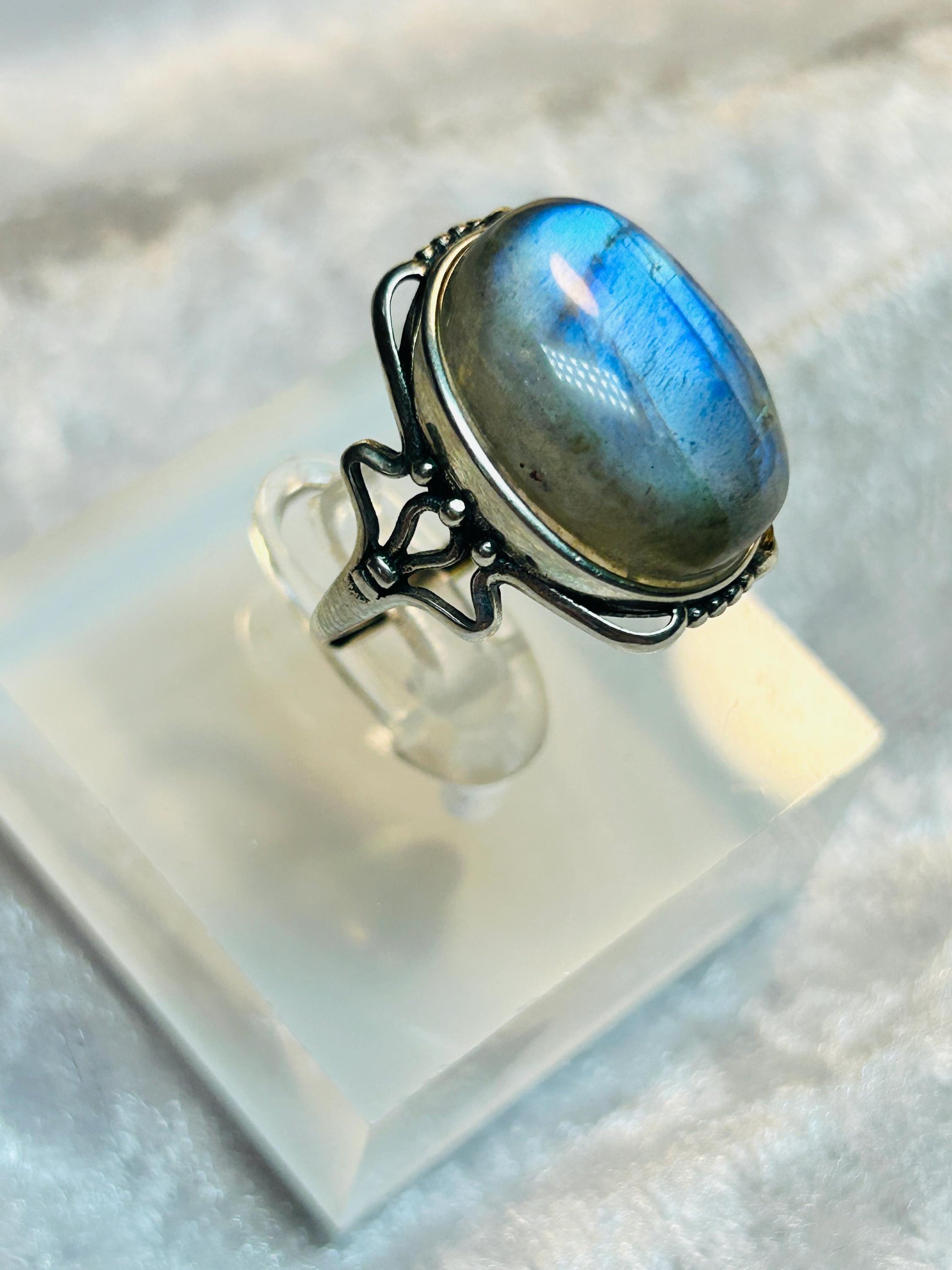 Oval Labradorite Ring in 925 Sterling Silver - Adjustable Filigree Goth Jewellery Celtic Dragon Jewellery