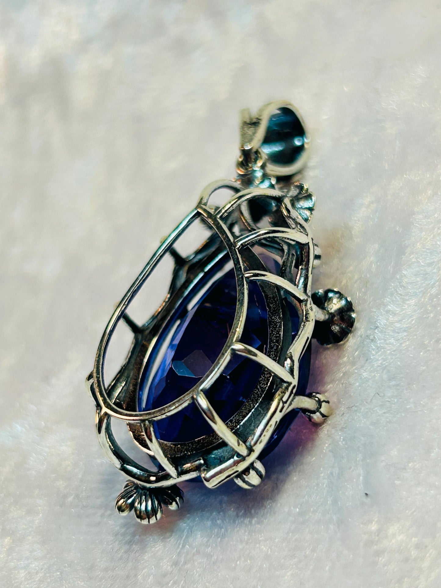 Blue Fluorite Floral Theme Pendant in 925 Sterling Silver - Gothic Statement Jewellery Celtic Dragon Jewellery