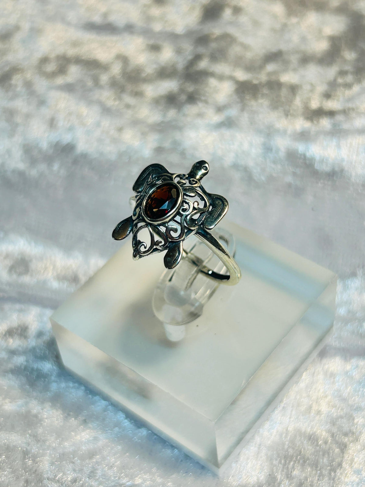 Turtle Ring with Red Garnet in 925 Sterling Silver, Adjustable Animal Jewellery Celtic Dragon Jewellery