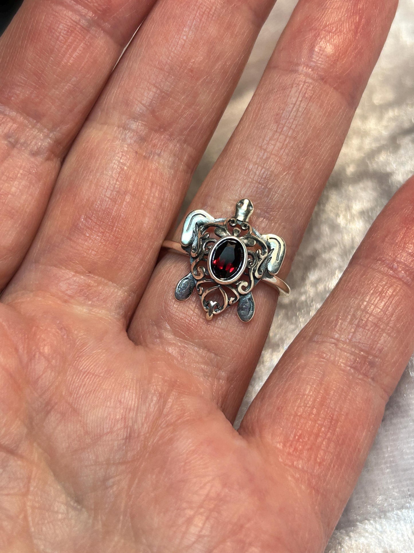 Turtle Ring with Red Garnet in 925 Sterling Silver, Adjustable Animal Jewellery Celtic Dragon Jewellery