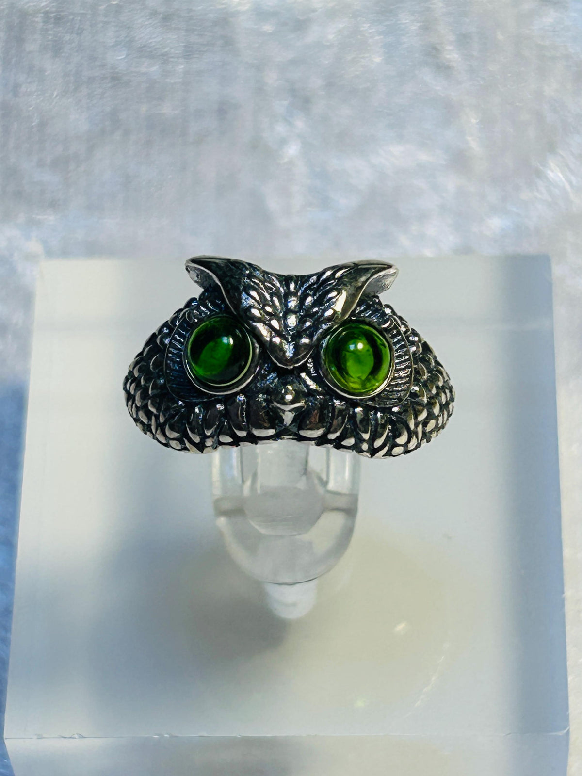 Owl Ring With Diopside in 925 Sterling Silver & Adjustable Band