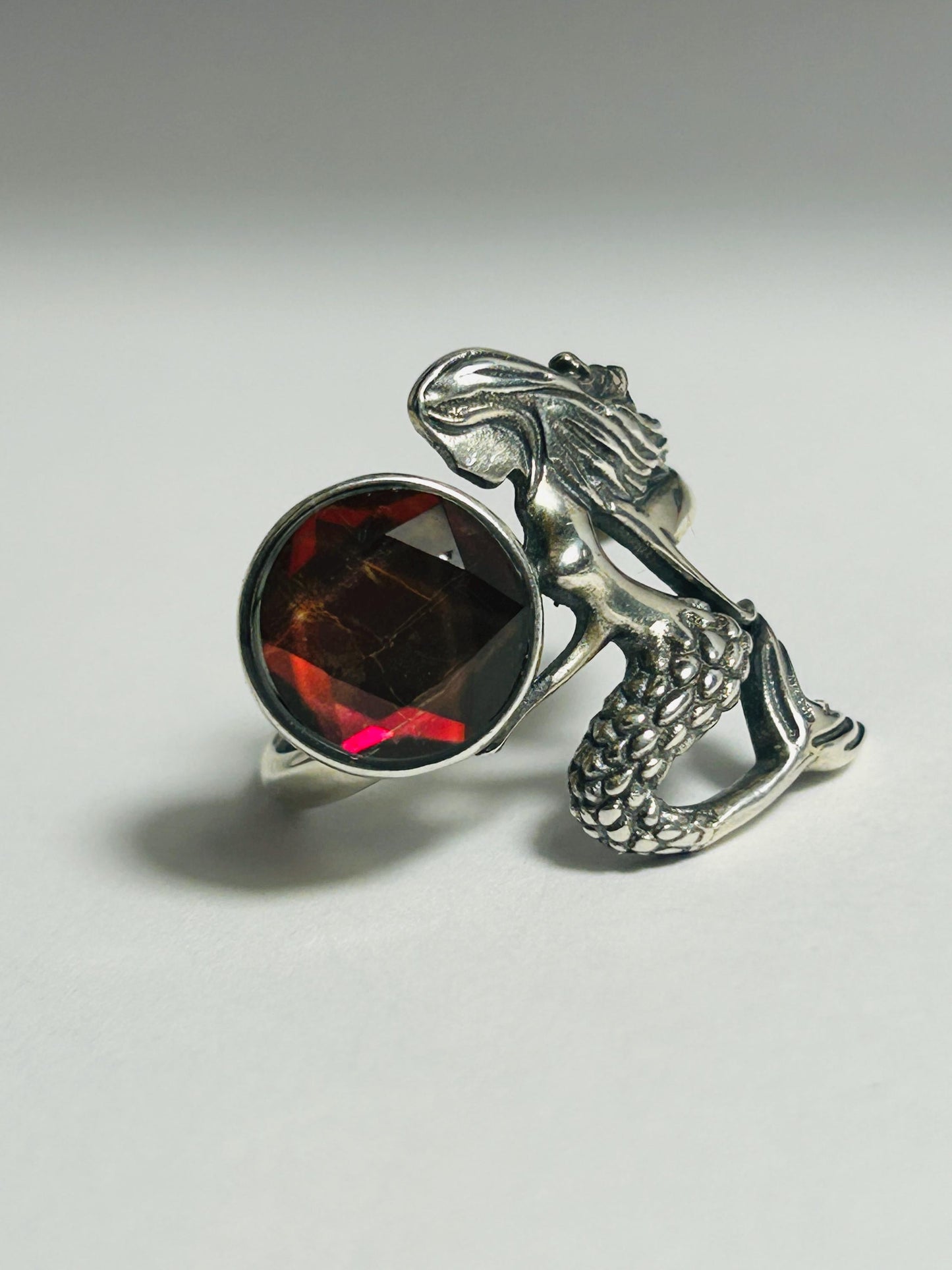 Large Mermaid Ring with Red Ammolite in 925 Sterling Silver - Adjustable Siren Goth Jewellery Celtic Dragon Jewellery
