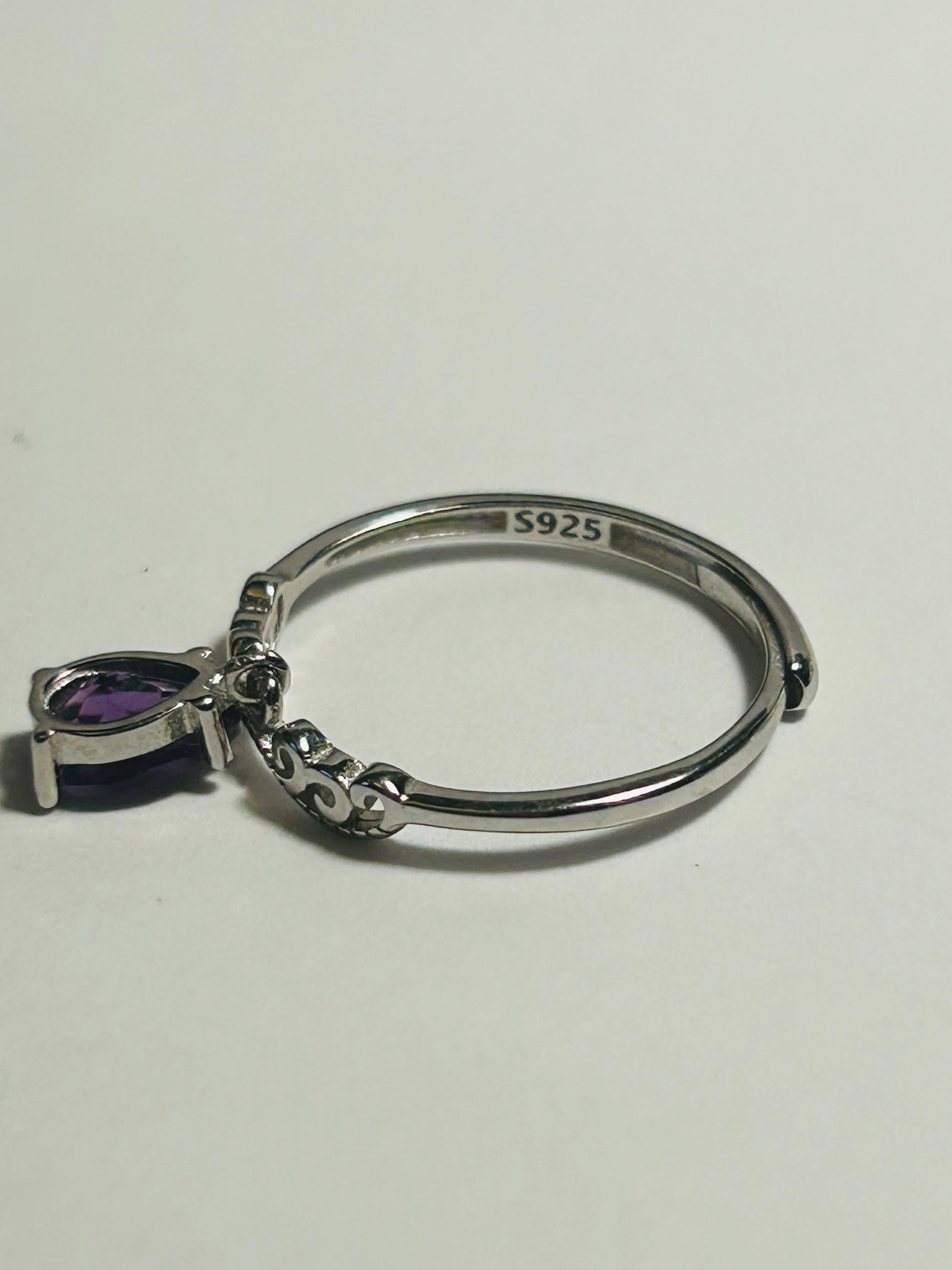Amethyst Dangle Ring in 925 Sterling Silver - Adjustable Chevron Scroll Goth Jewellery Celtic Dragon Jewellery