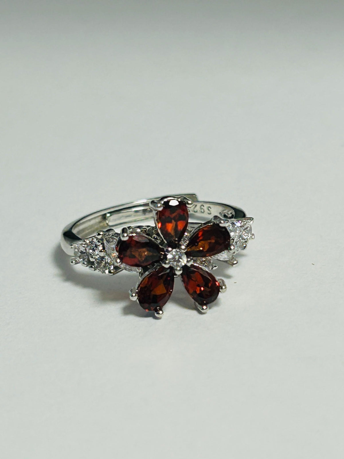 Red Garnet Flower Spinning Ring in 925 Sterling Silver - Motion Fidget Bypass Adjustable Jewellery Celtic Dragon Jewellery