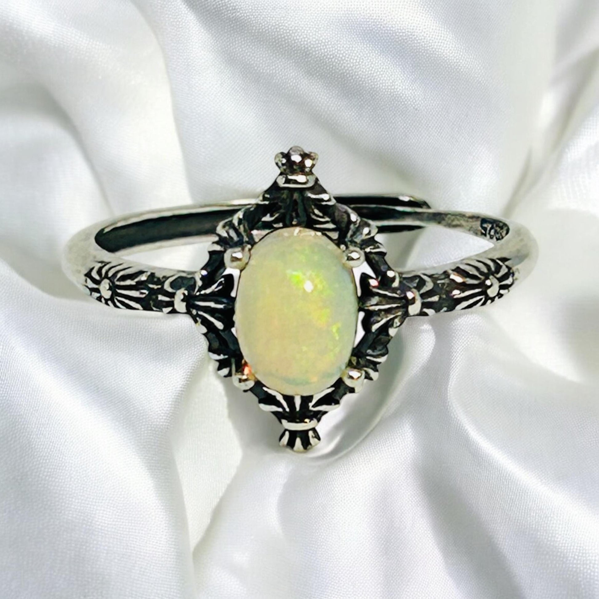 Fleur De Lys Ring with Opal in 925 Sterling Silver - Adjustable Statement Jewellery Celtic Dragon Jewellery