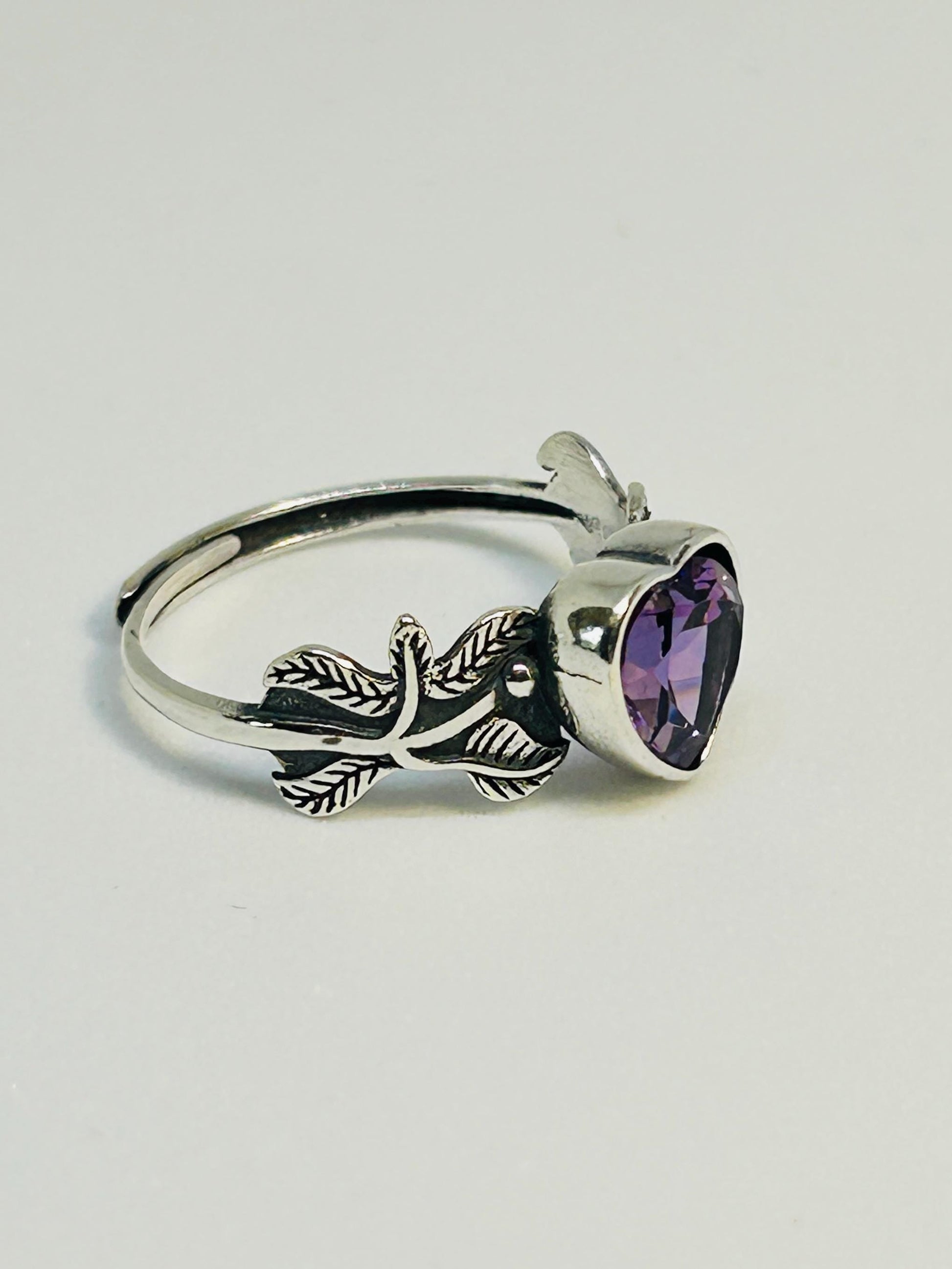 Amethyst Heart Ring with Leaf Design in 925 Sterling Silver - Adjustable Romantic Jewellery Celtic Dragon Jewellery