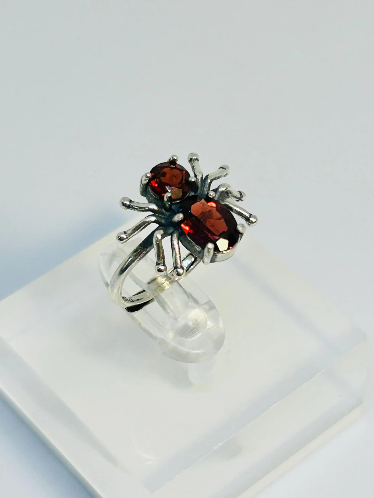 Spider Ring with Red Garnet in 925 Sterling Silver - Adjustable Gothic Jewellery Celtic Dragon Jewellery
