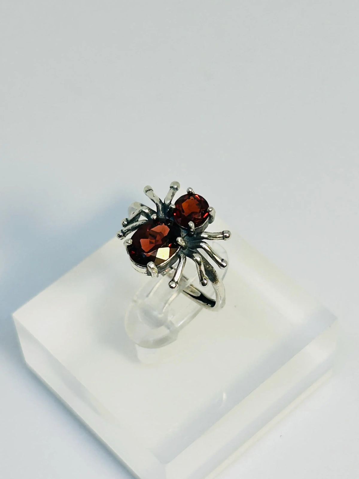 Spider Ring with Red Garnet in 925 Sterling Silver - Adjustable Gothic Jewellery Celtic Dragon Jewellery