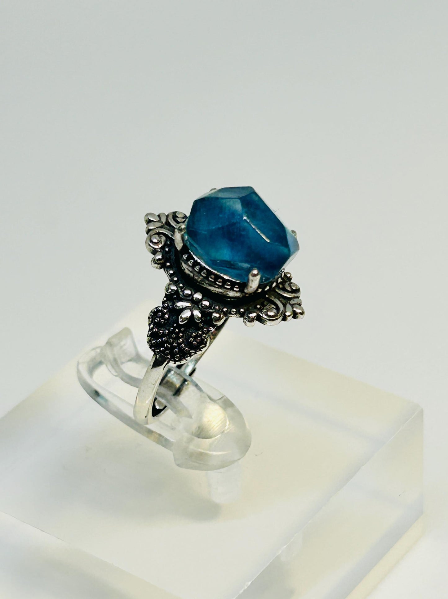 Fleur De Lys Aquamarine Ring in 925 Sterling Silver - Adjustable Gothic Jewellery