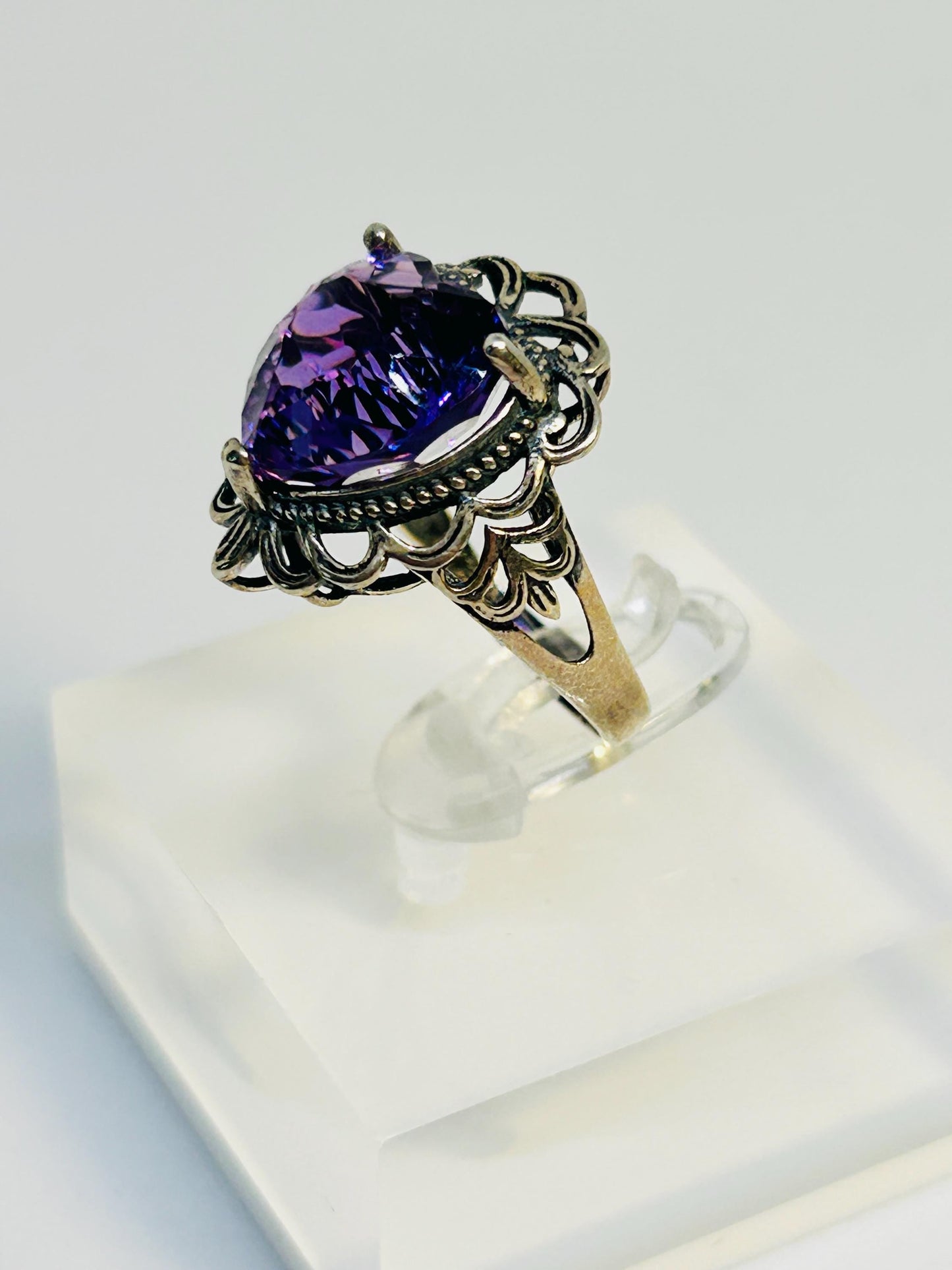 Ornate Heart Ring with Amethyst in 925 Sterling Silver - Adjustable Gothic Romance Jewellery Celtic Dragon Jewellery