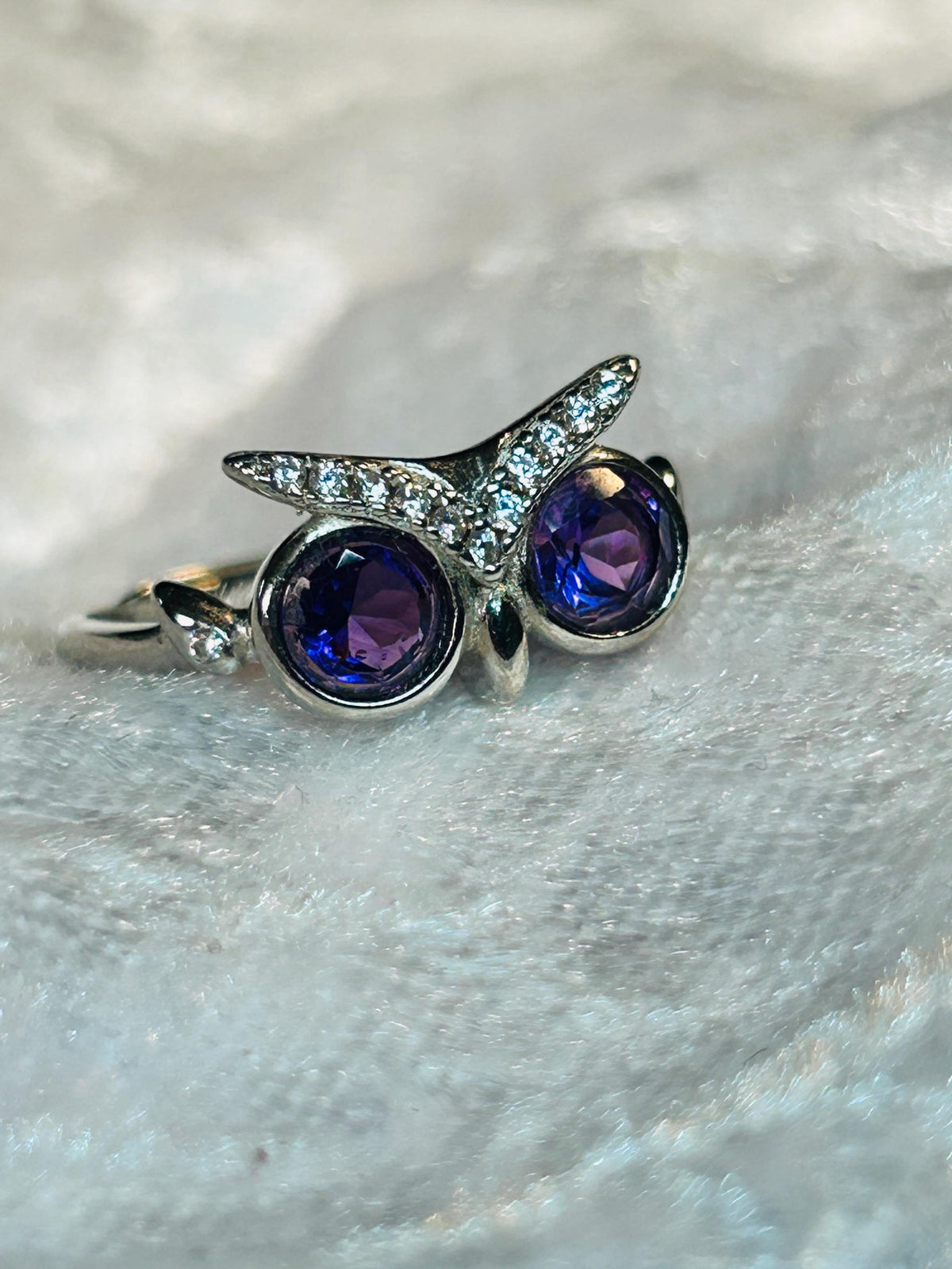 Owl Ring with Amethyst Eyes in 925 Sterling Silver – Adjustable Woodland Gothic Jewellery Celtic Dragon Jewellery